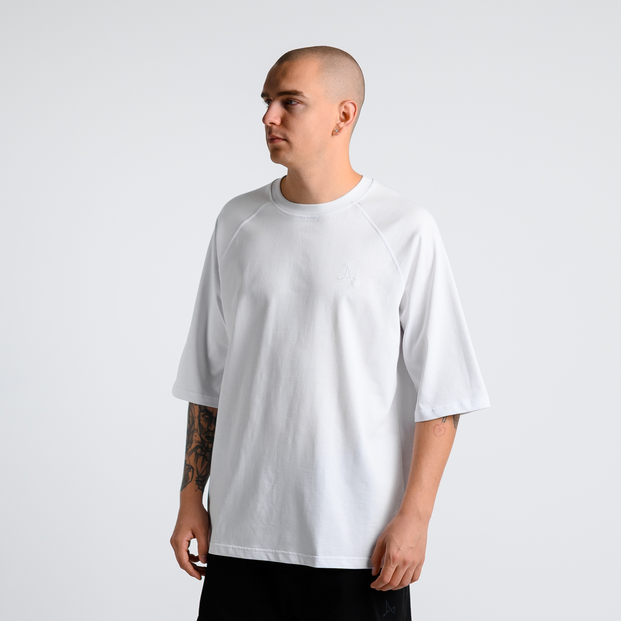 Футболка базовая с удл. рукавом