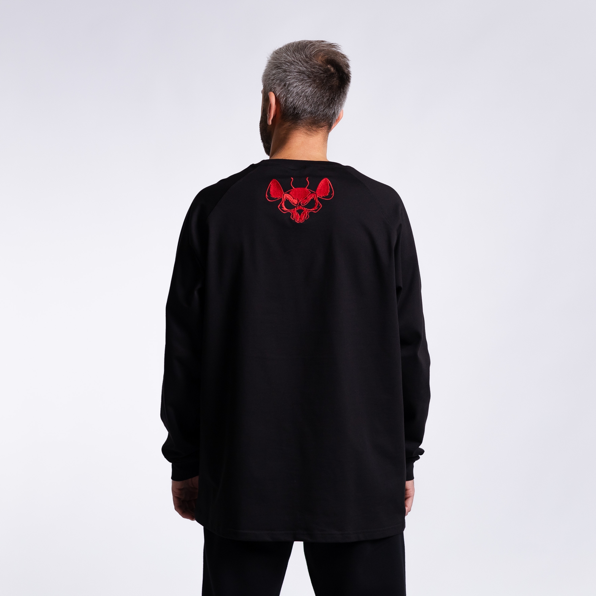 Лонгслив с принтом