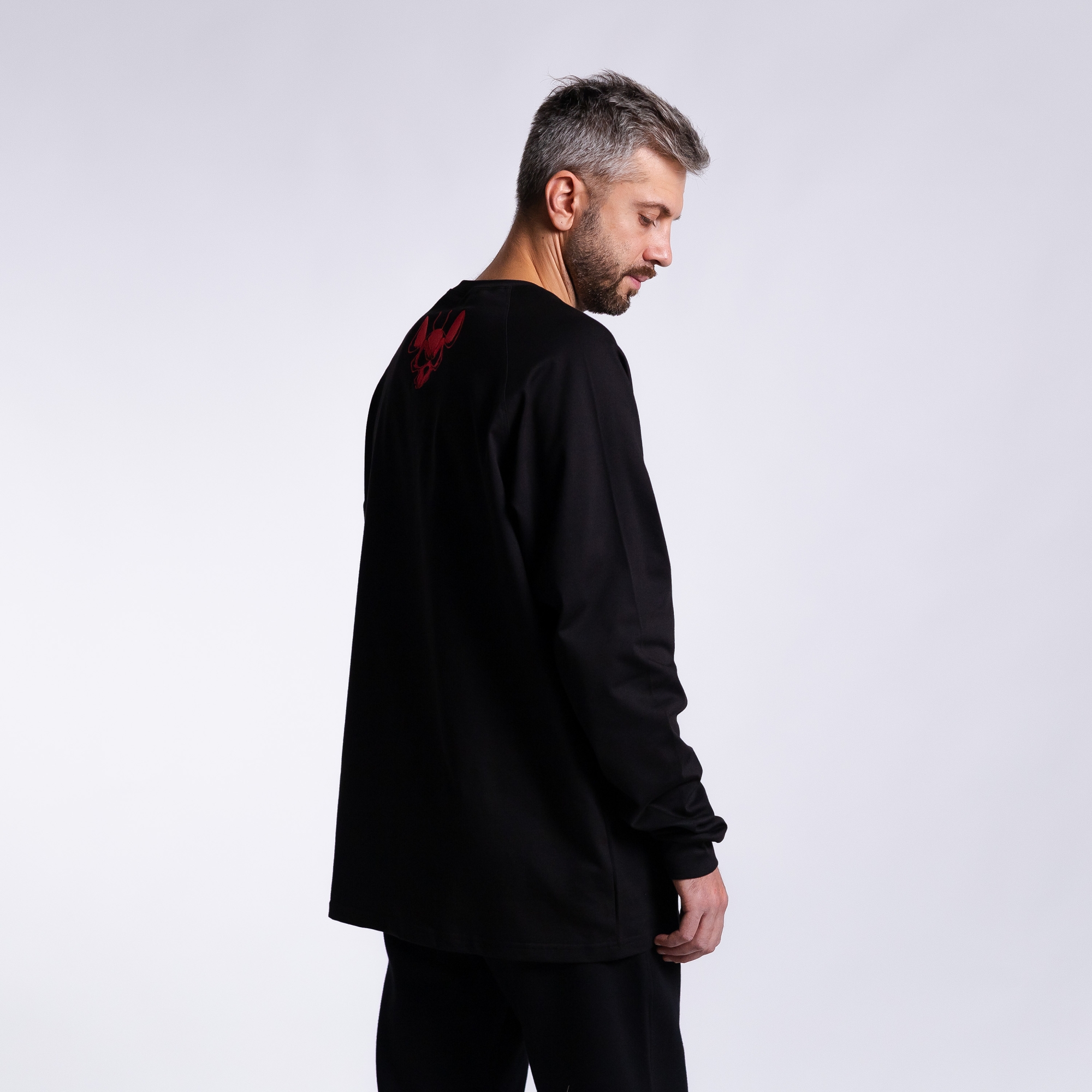 Лонгслив с принтом