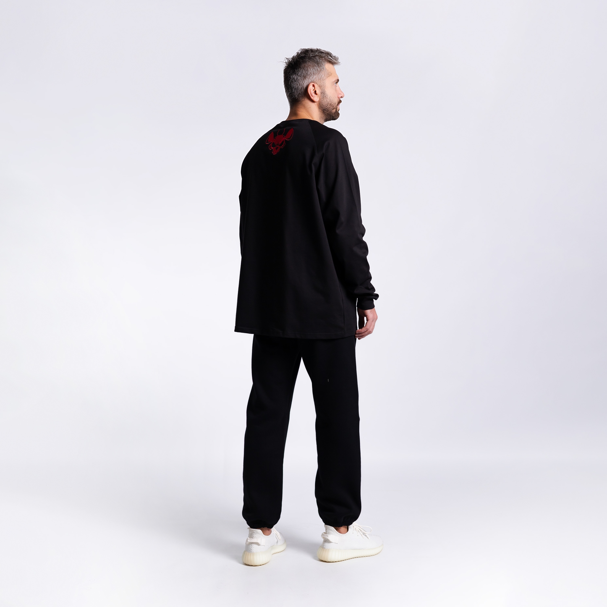 Лонгслив с принтом