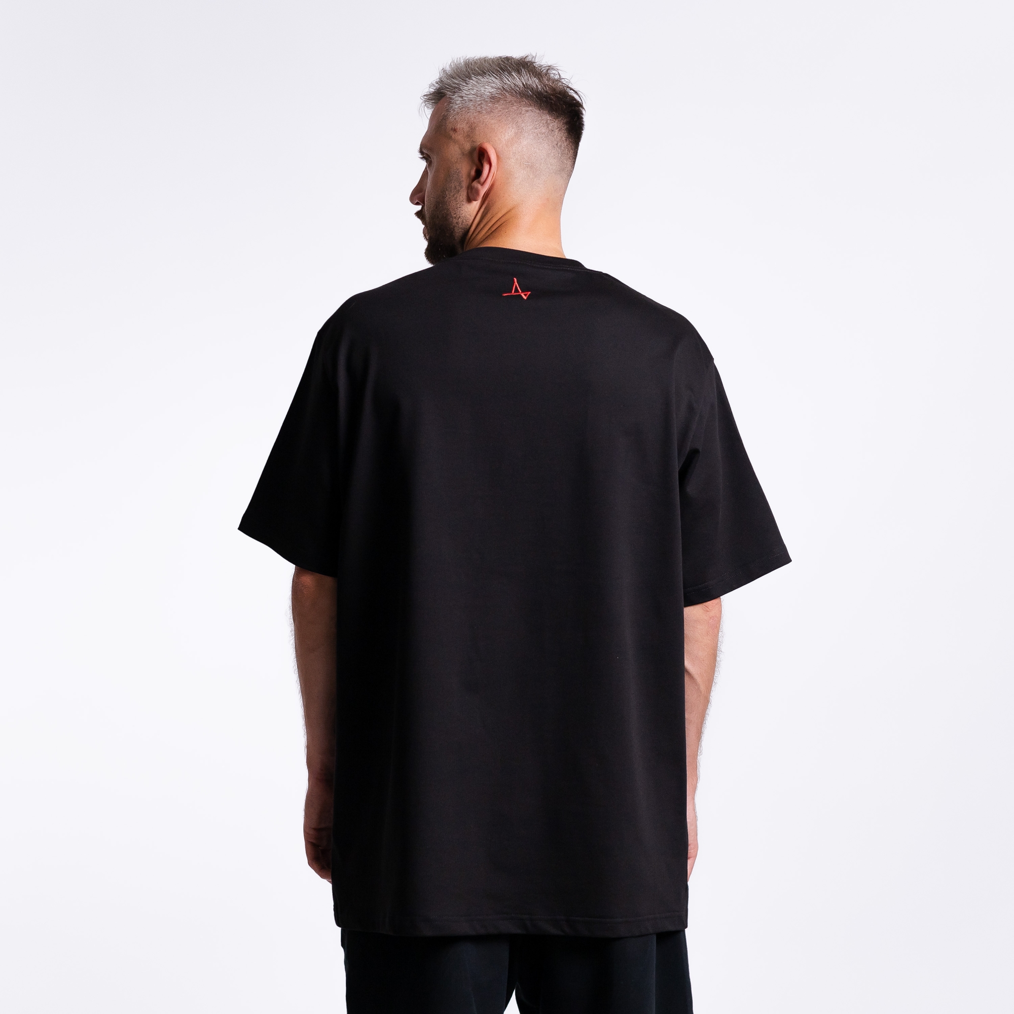 Футболка с принтом