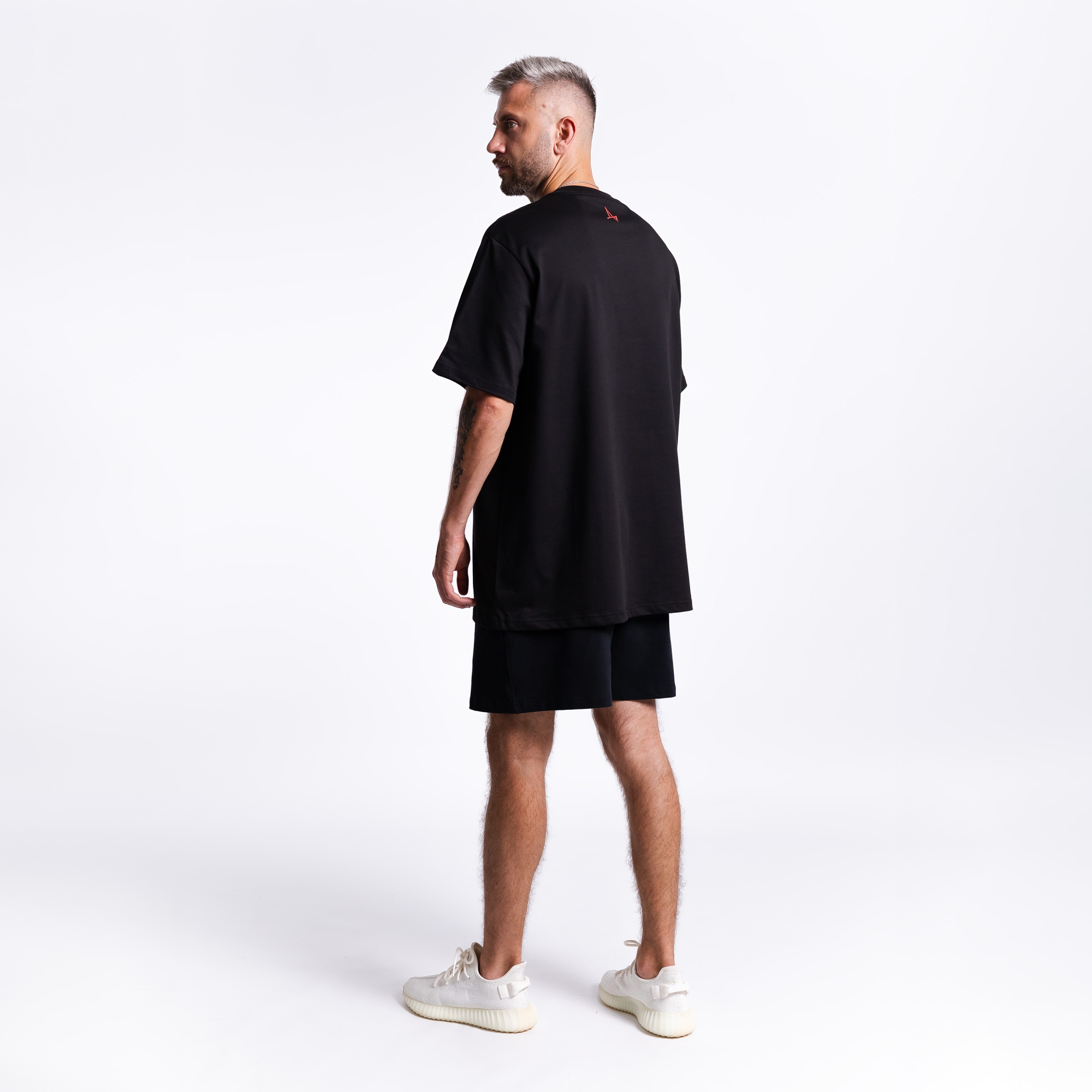 Футболка с принтом