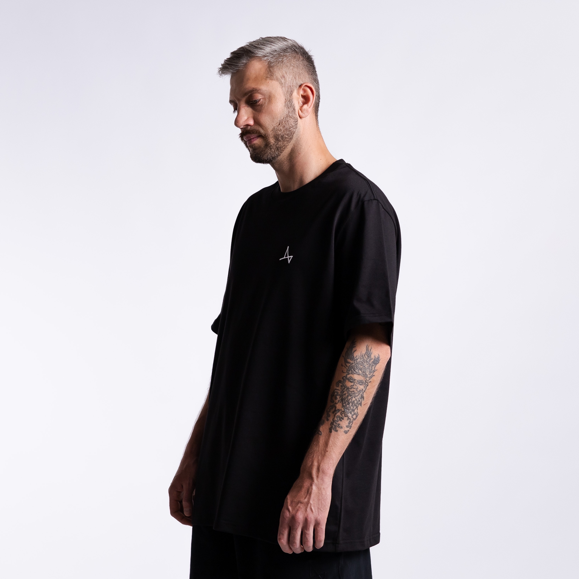 Футболка с принтом