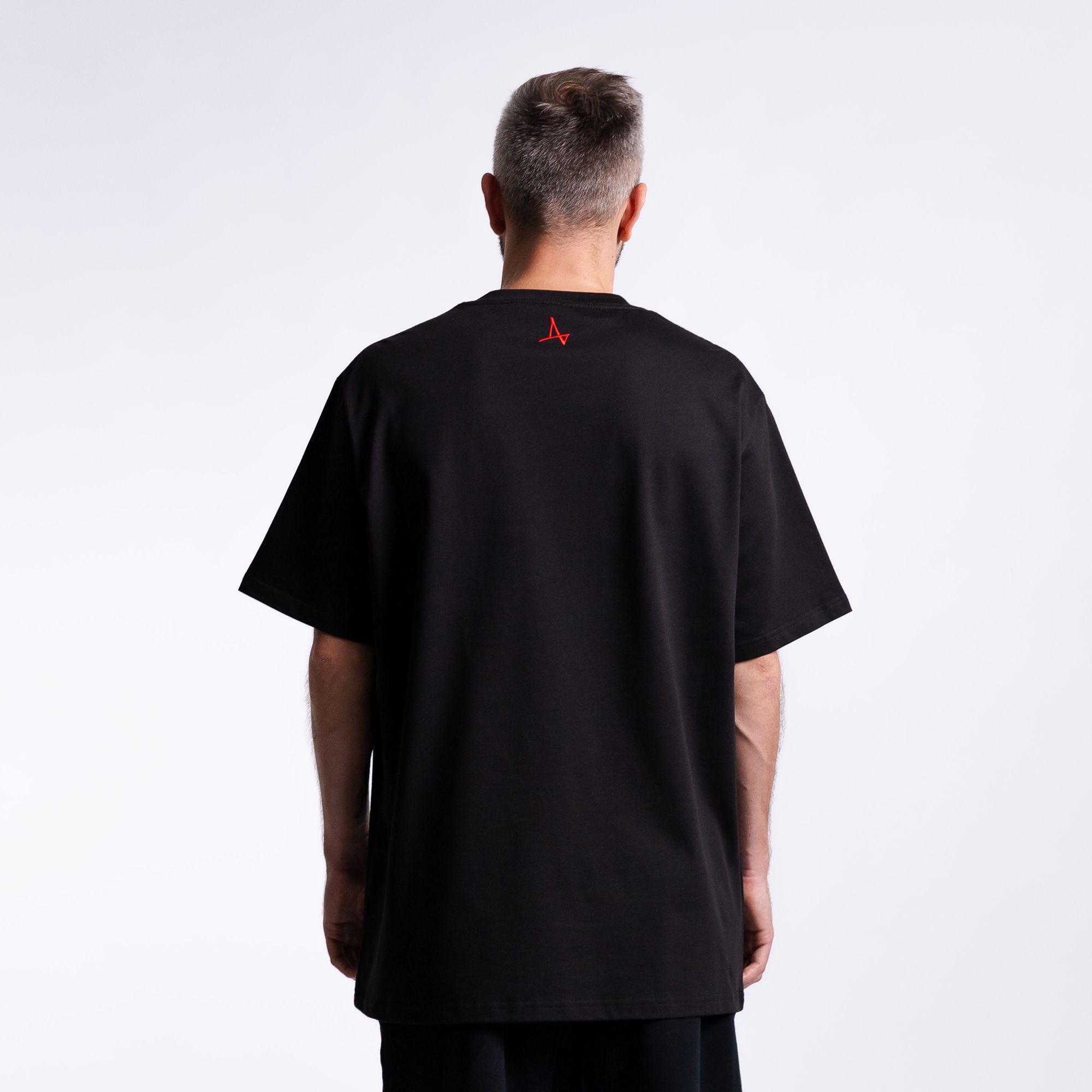 Футболка с принтом