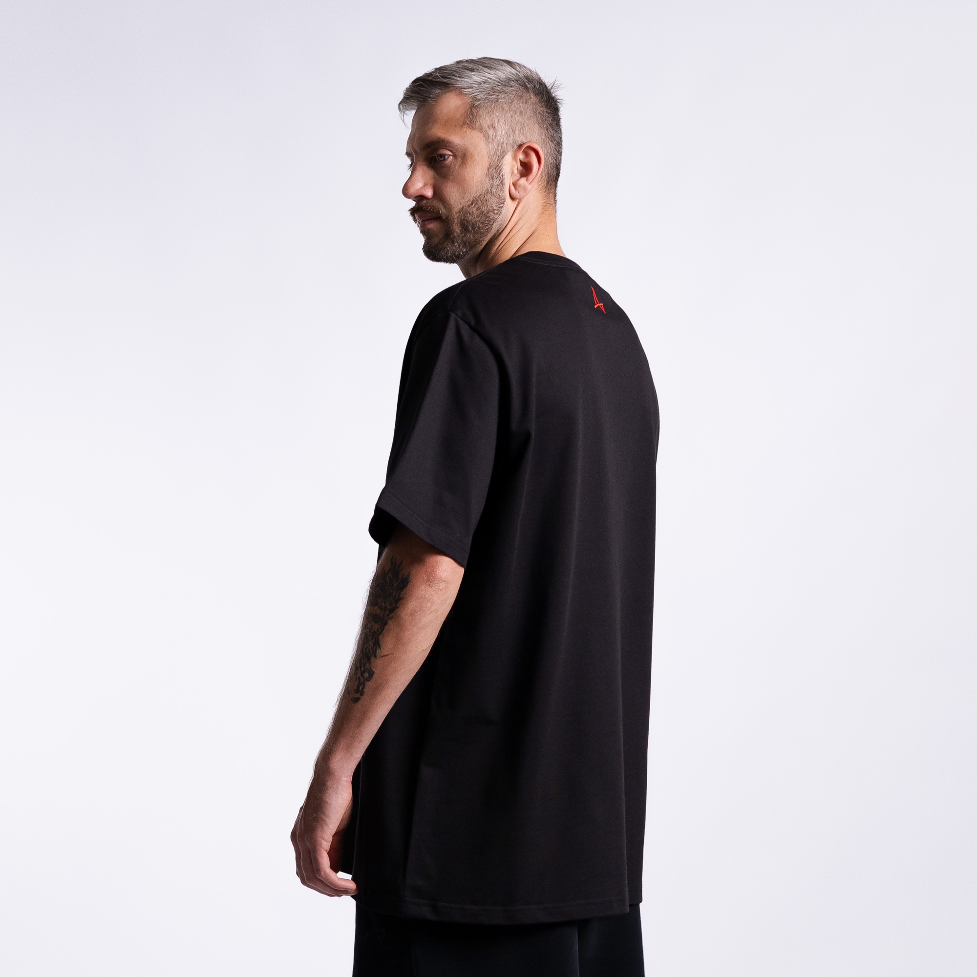 Футболка с принтом