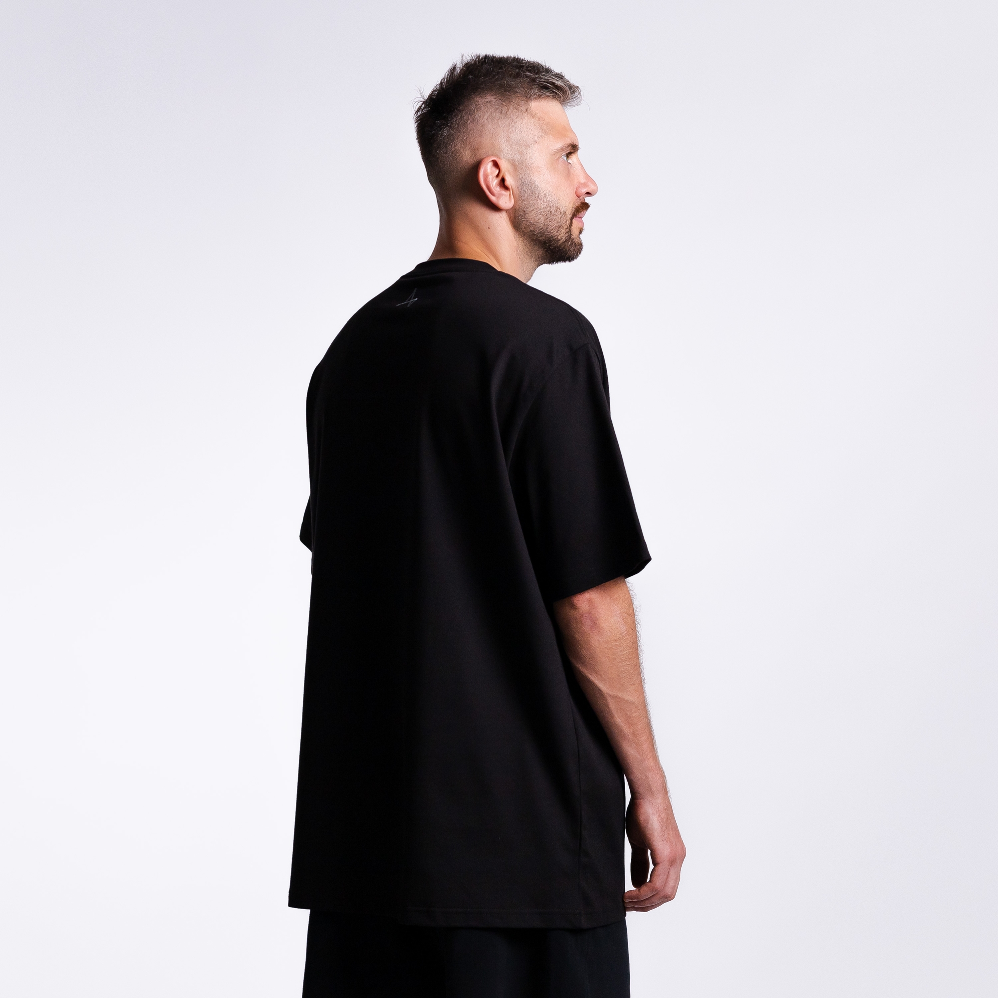 Футболка с принтом