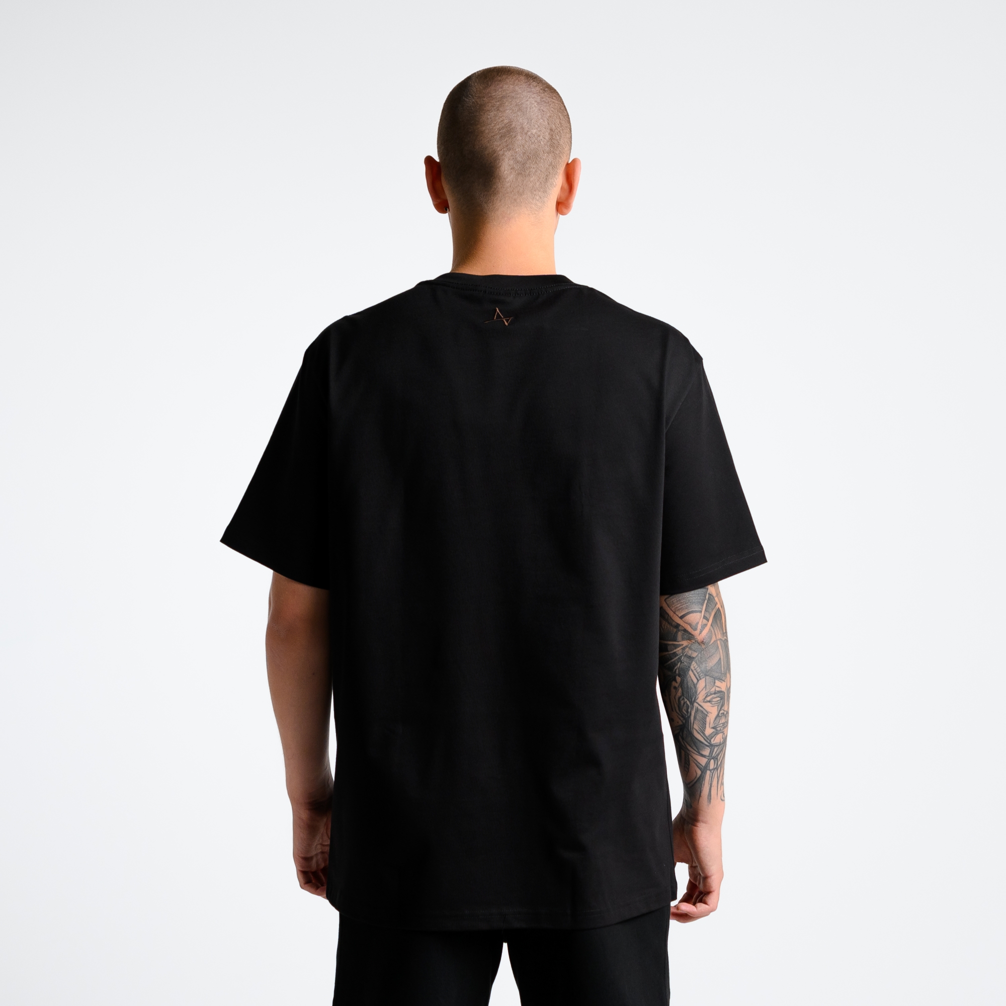 Футболка с принтом