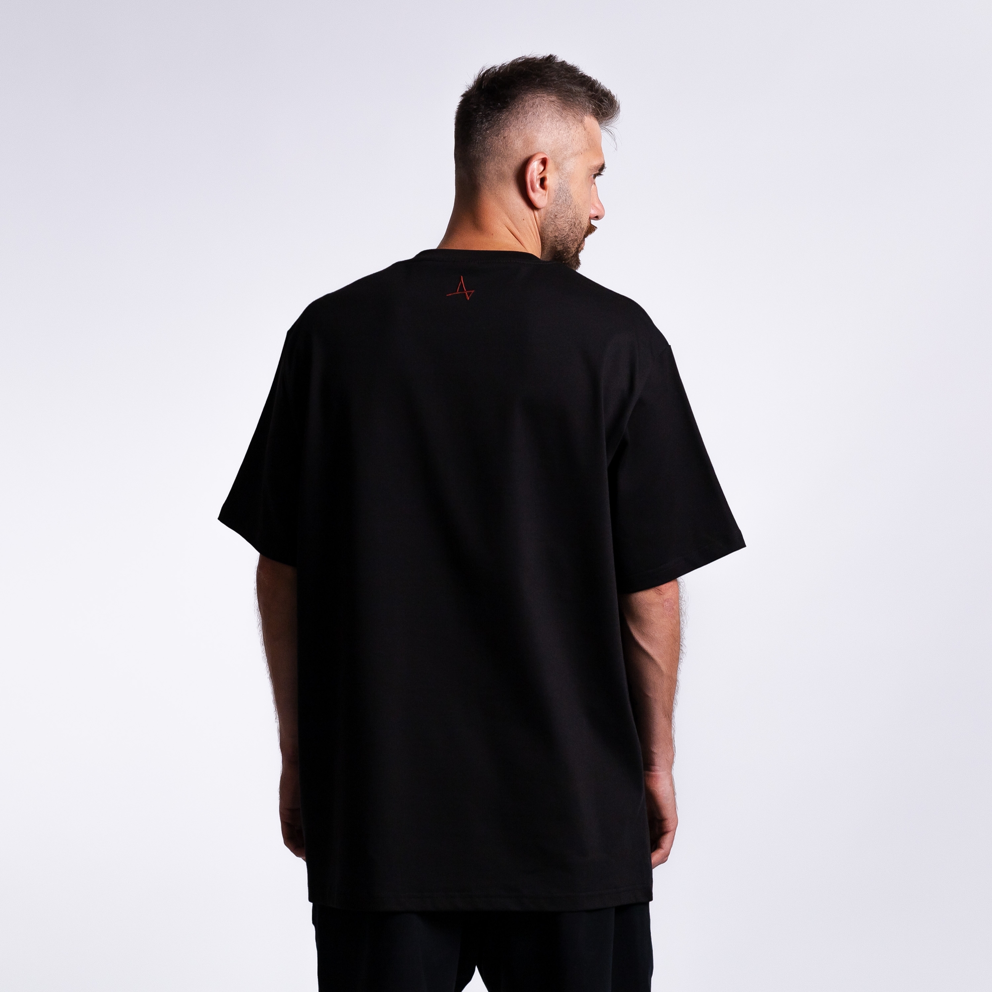 Футболка с принтом