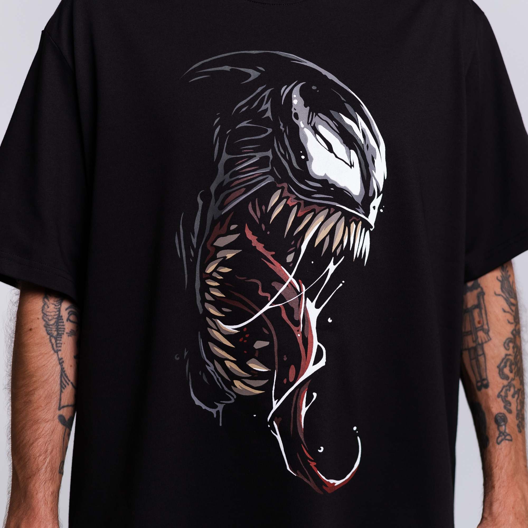 Футболка с принтом