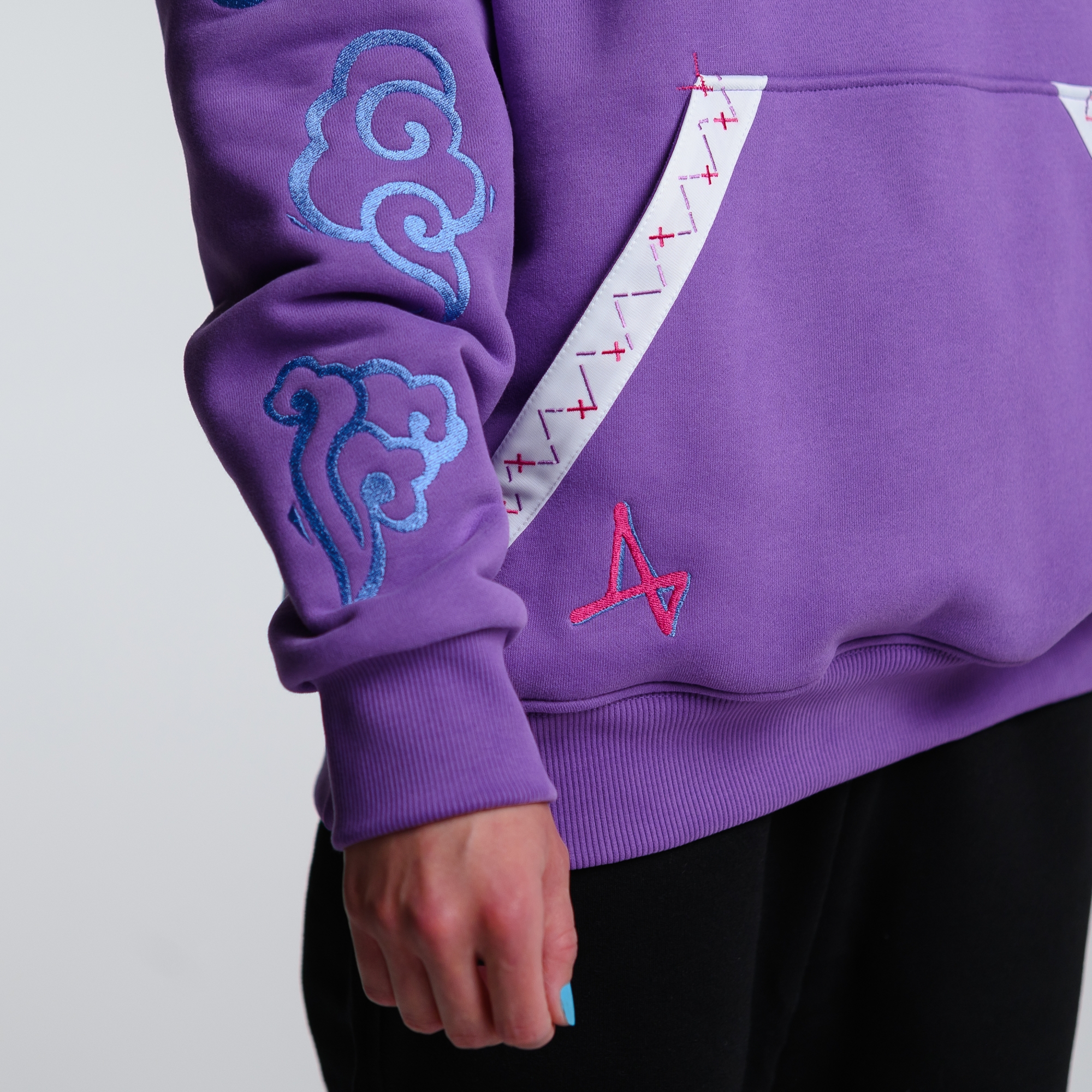 Худи с зубами