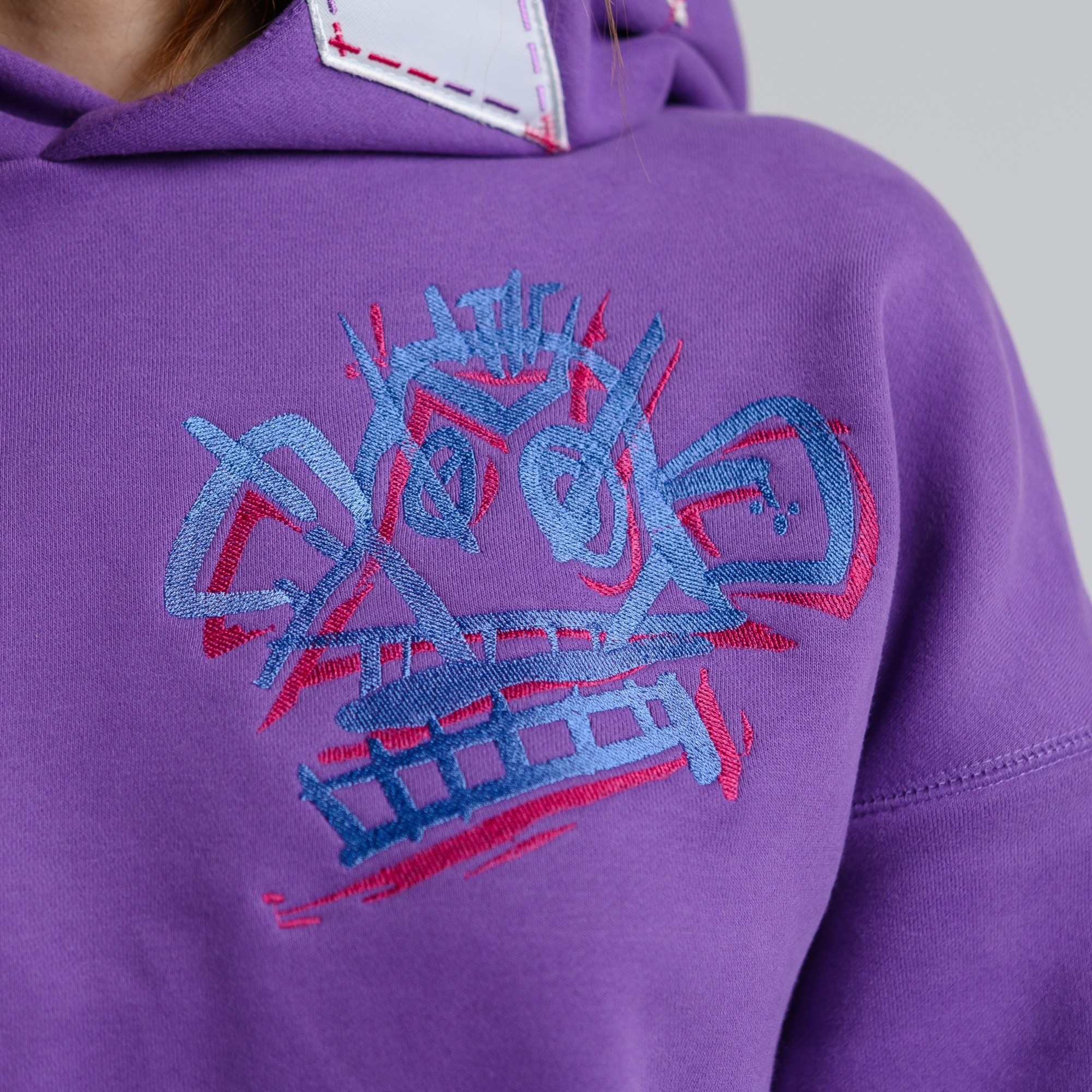 Худи с зубами