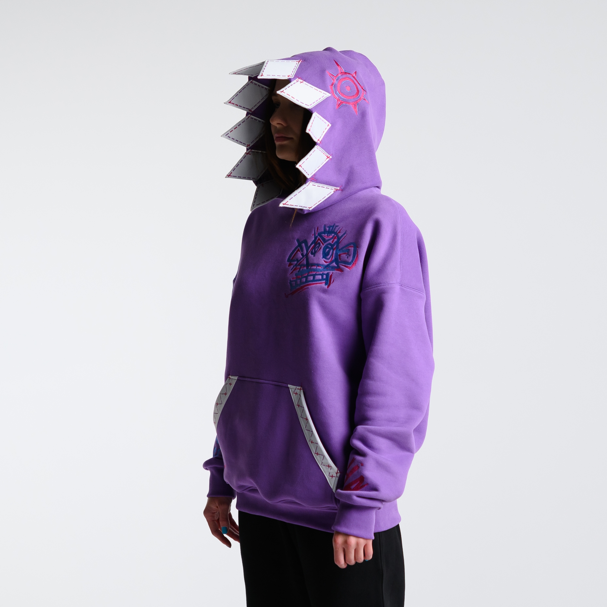 Худи с зубами