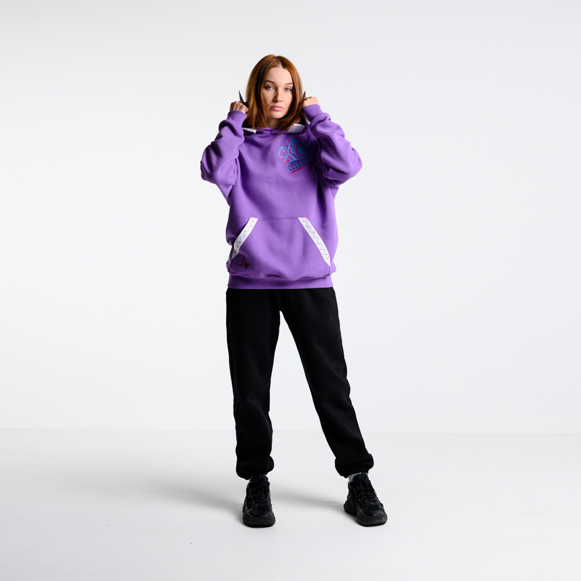 Худи с зубами