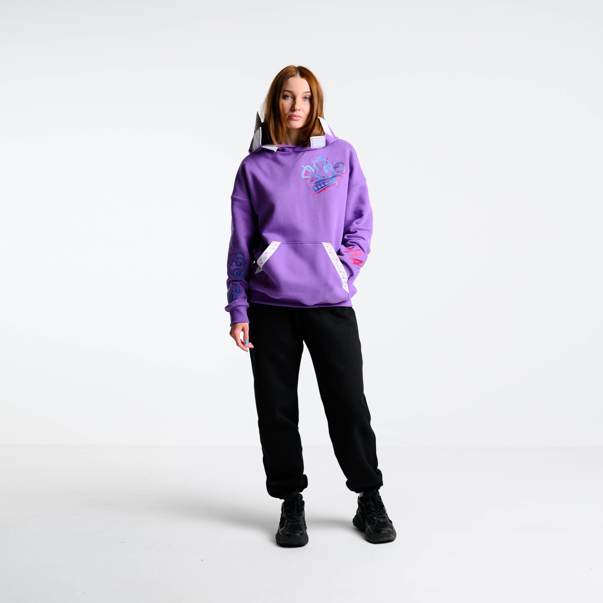 Худи с зубами