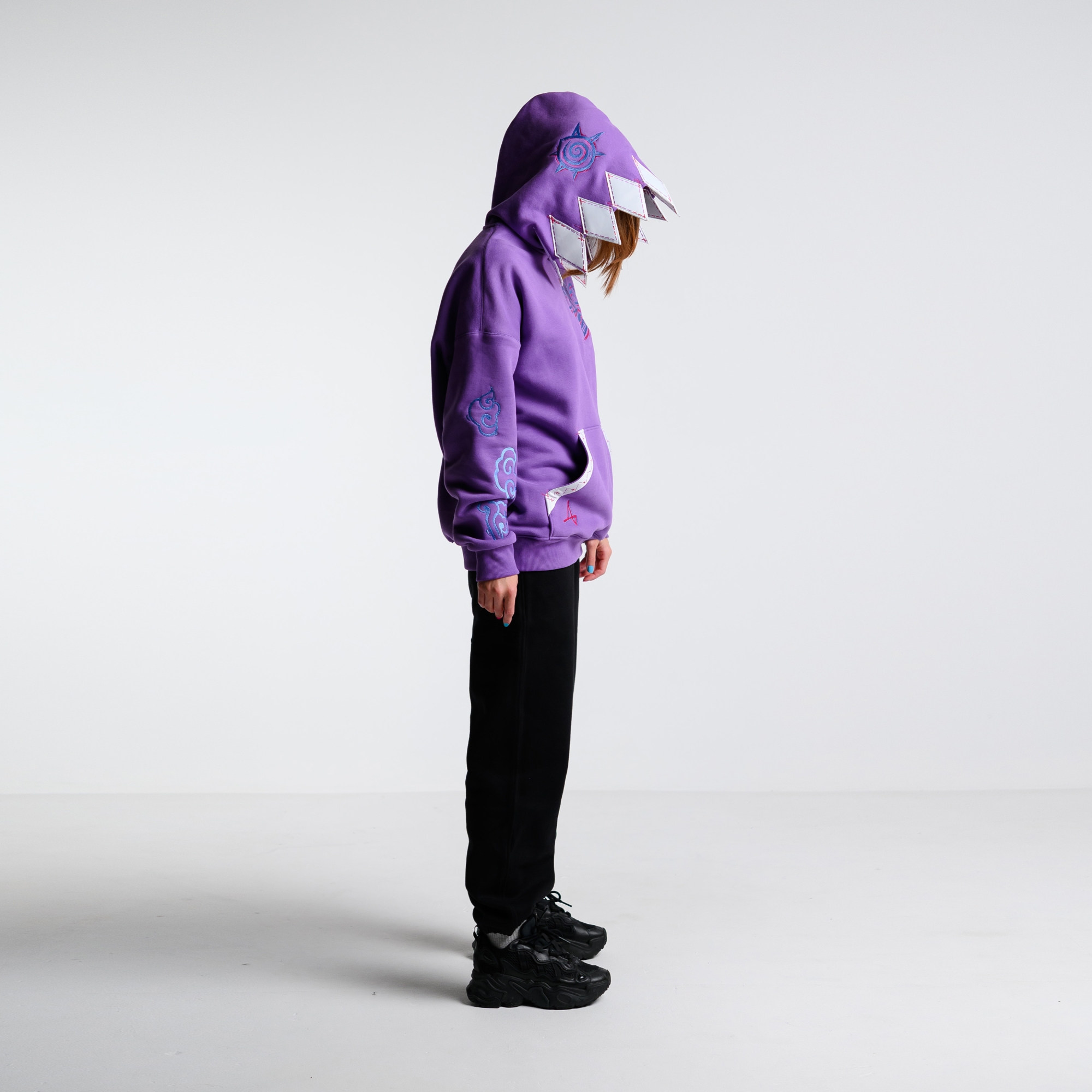 Худи с зубами