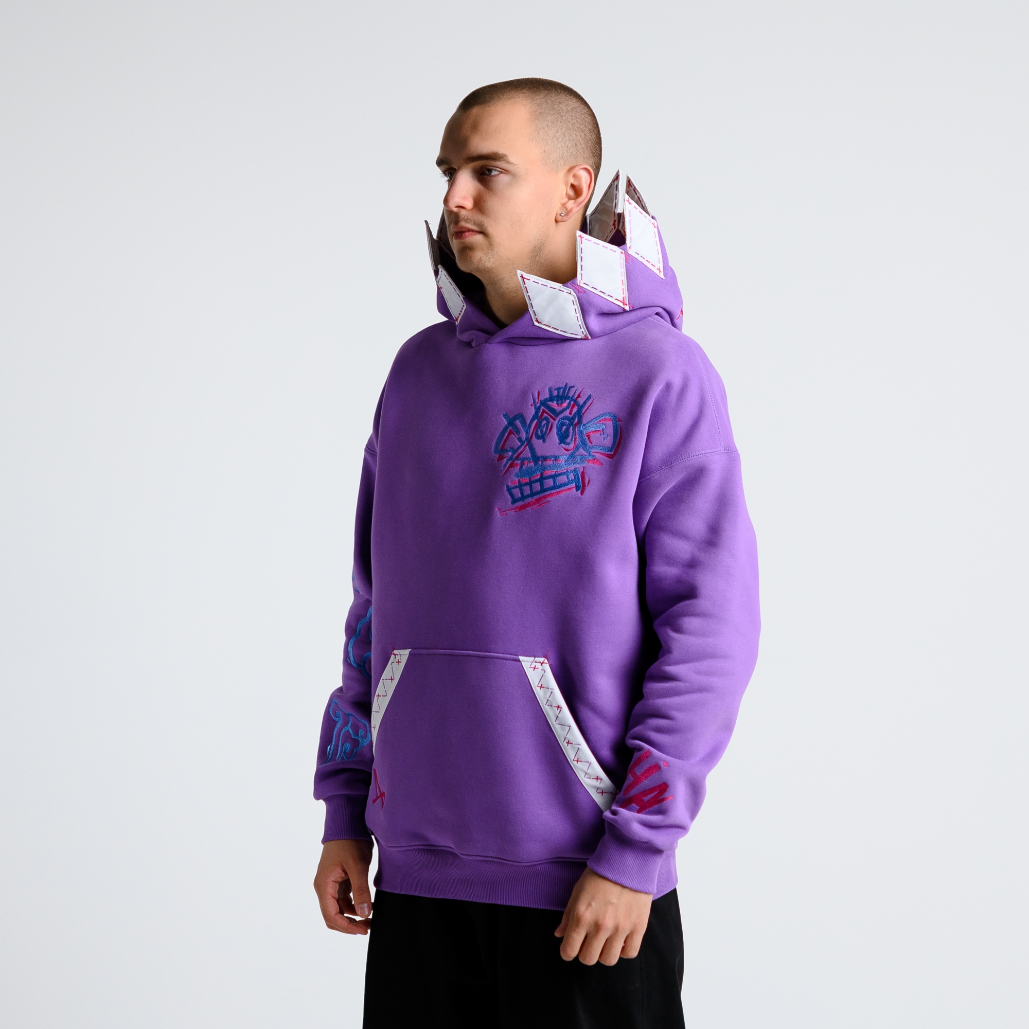 Худи с зубами