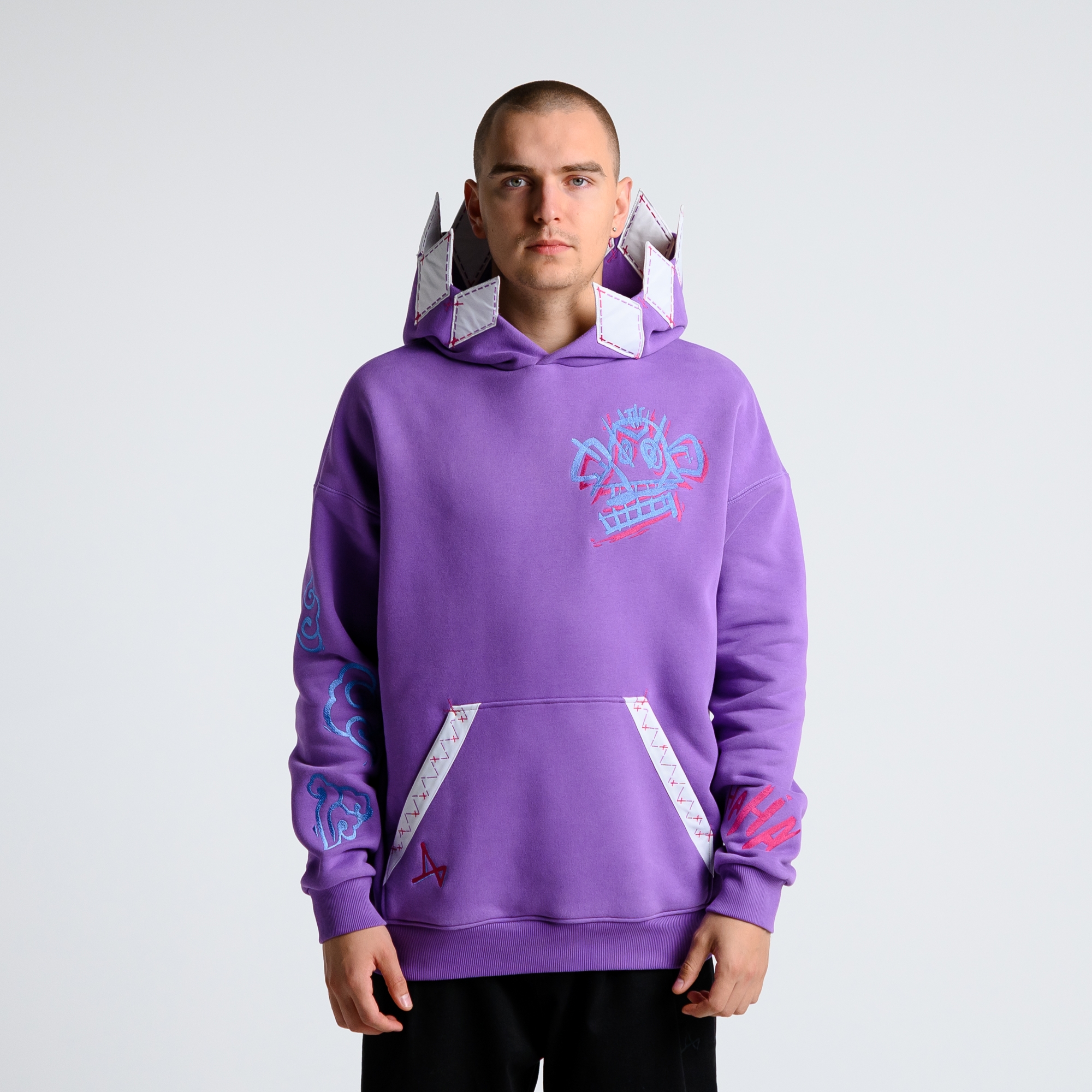 Худи с зубами