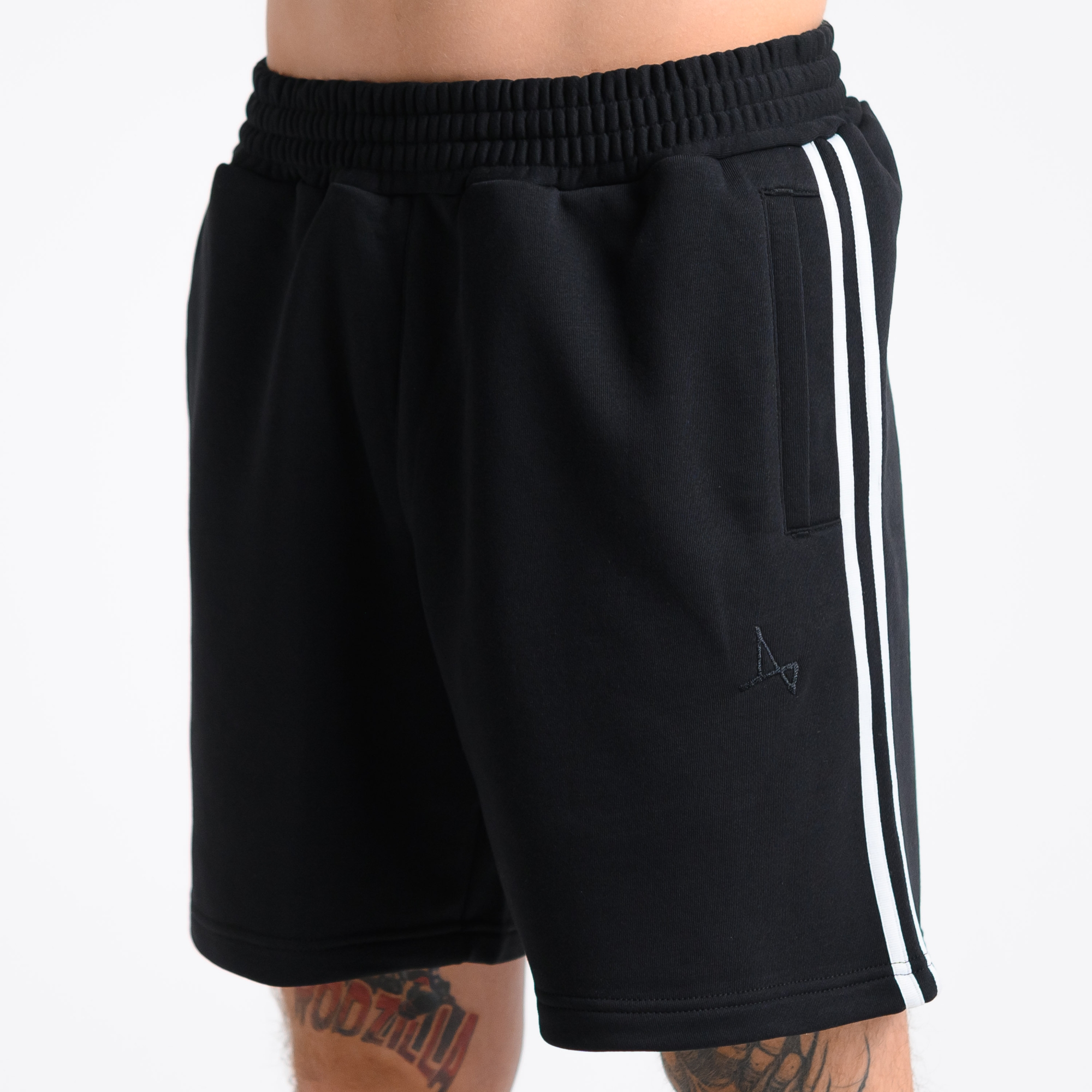 Шорты Simple 4 с лампасами