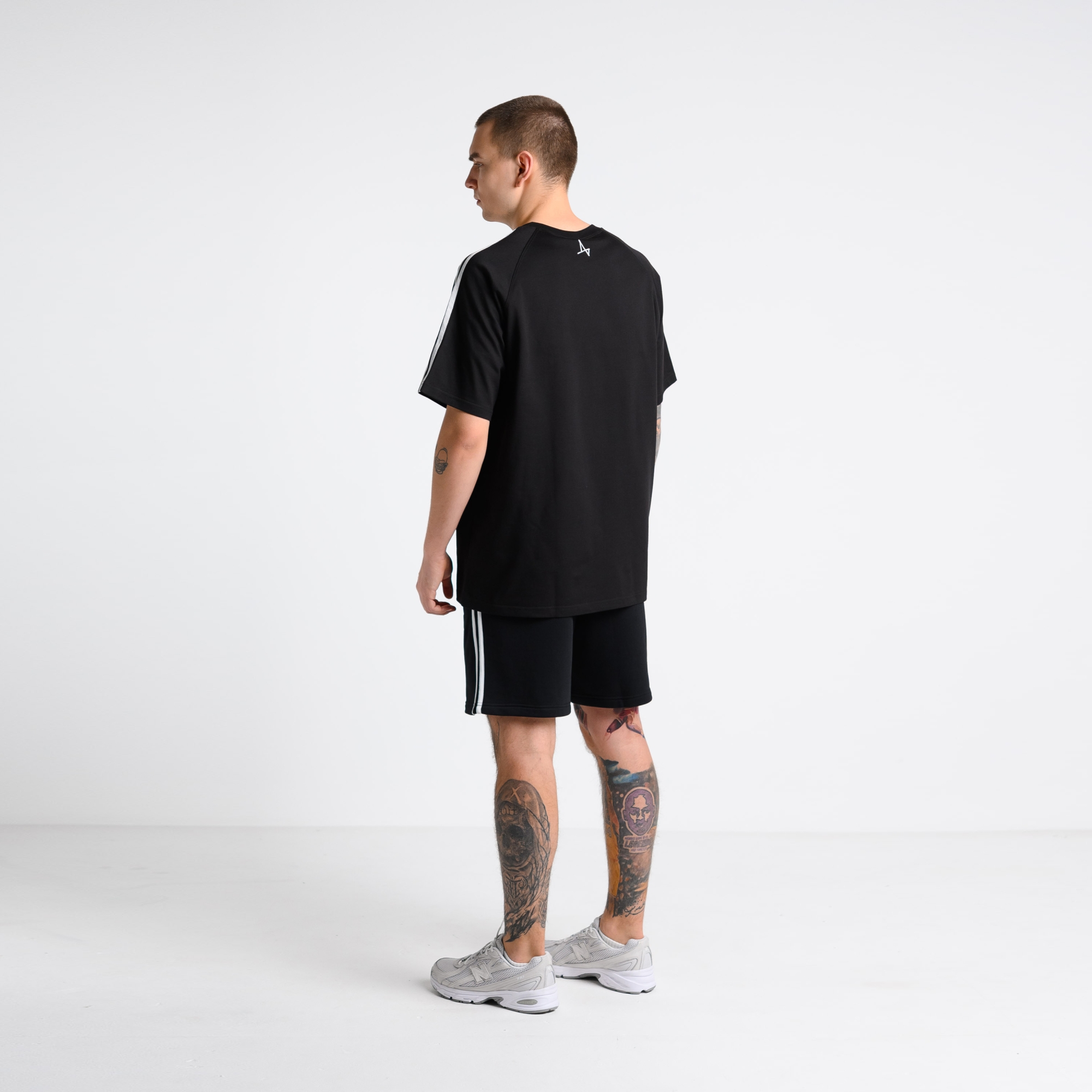 Шорты Simple 4 с лампасами