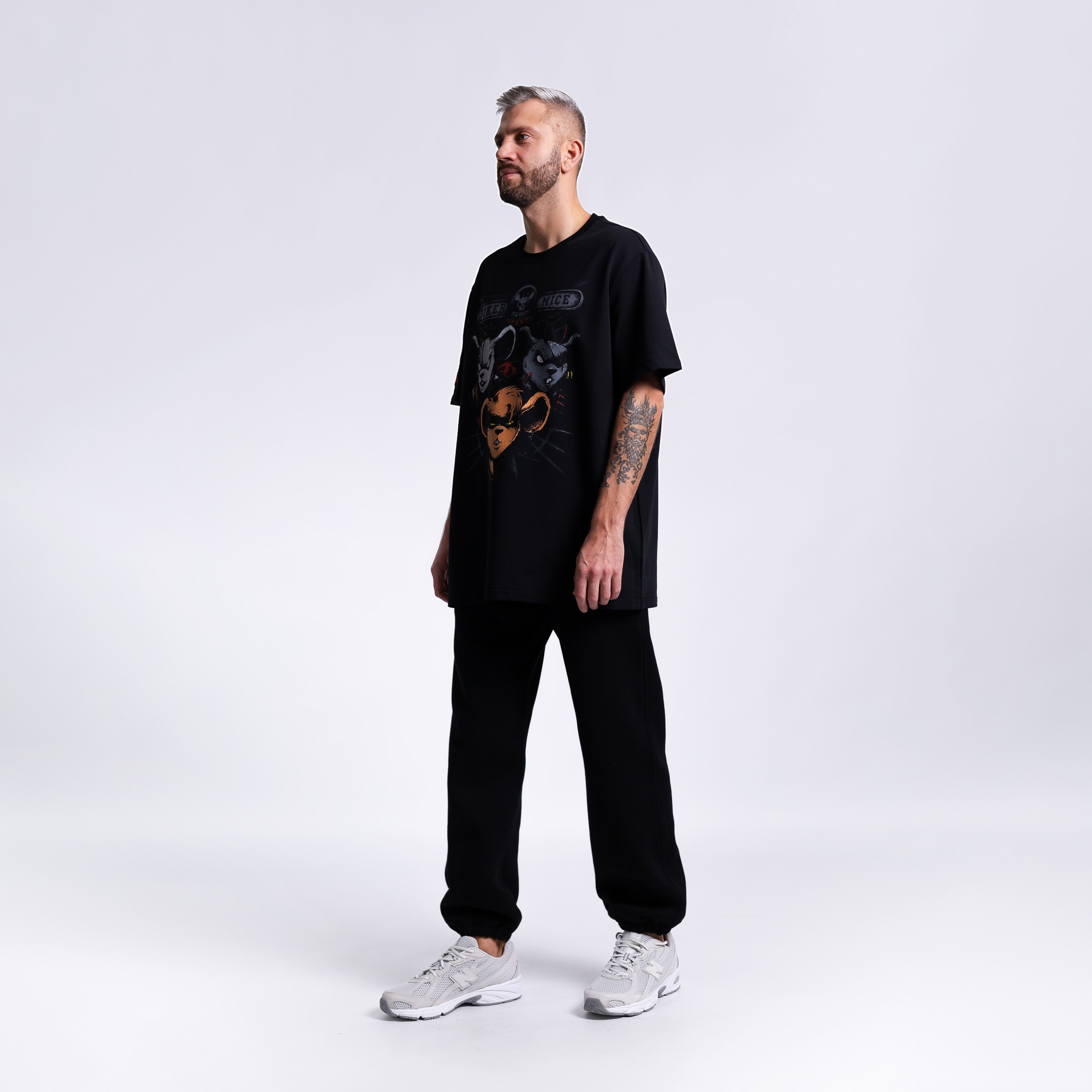 Футболка с принтом