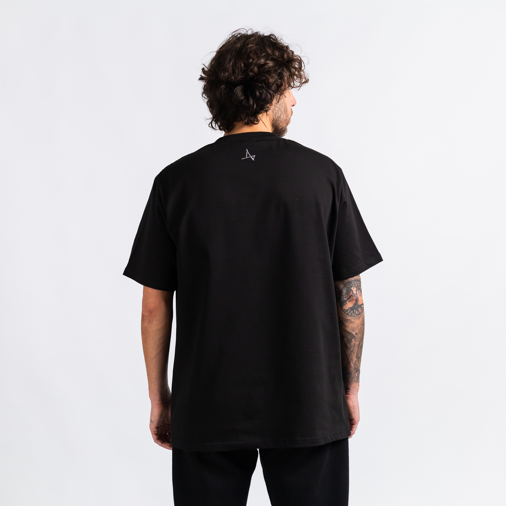 Футболка с принтом