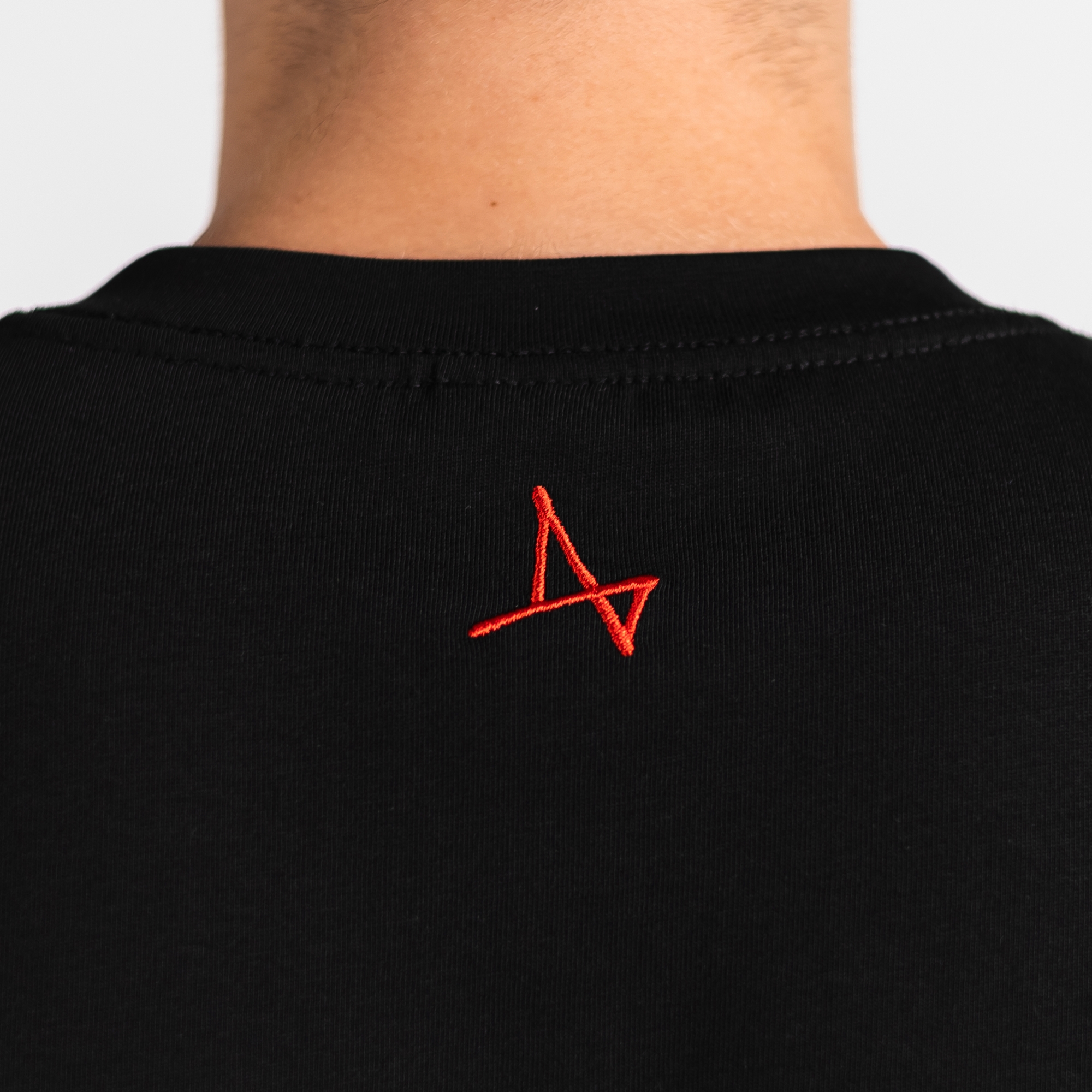 Футболка с принтом