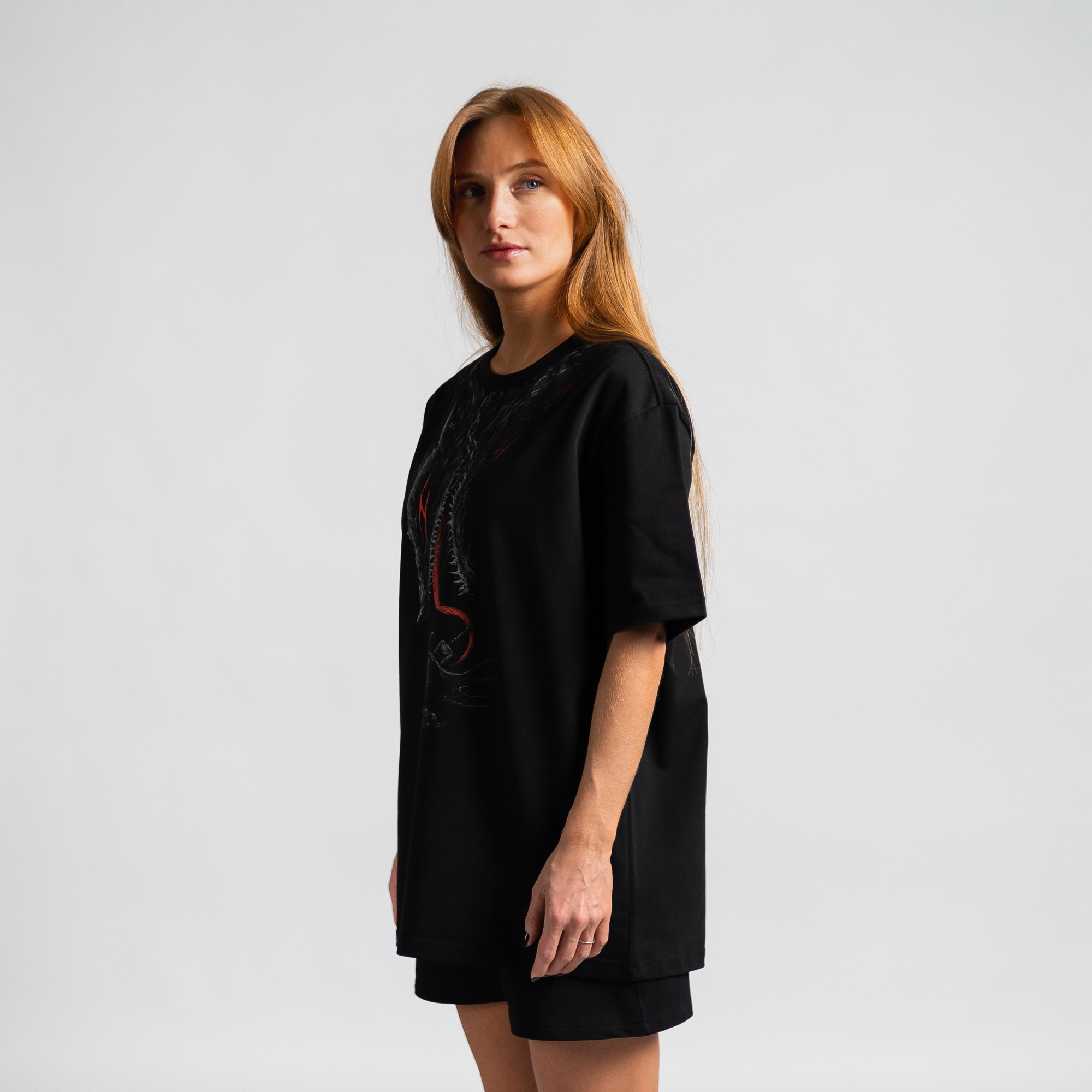 Футболка с принтом