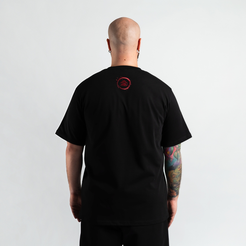 Футболка с принтом