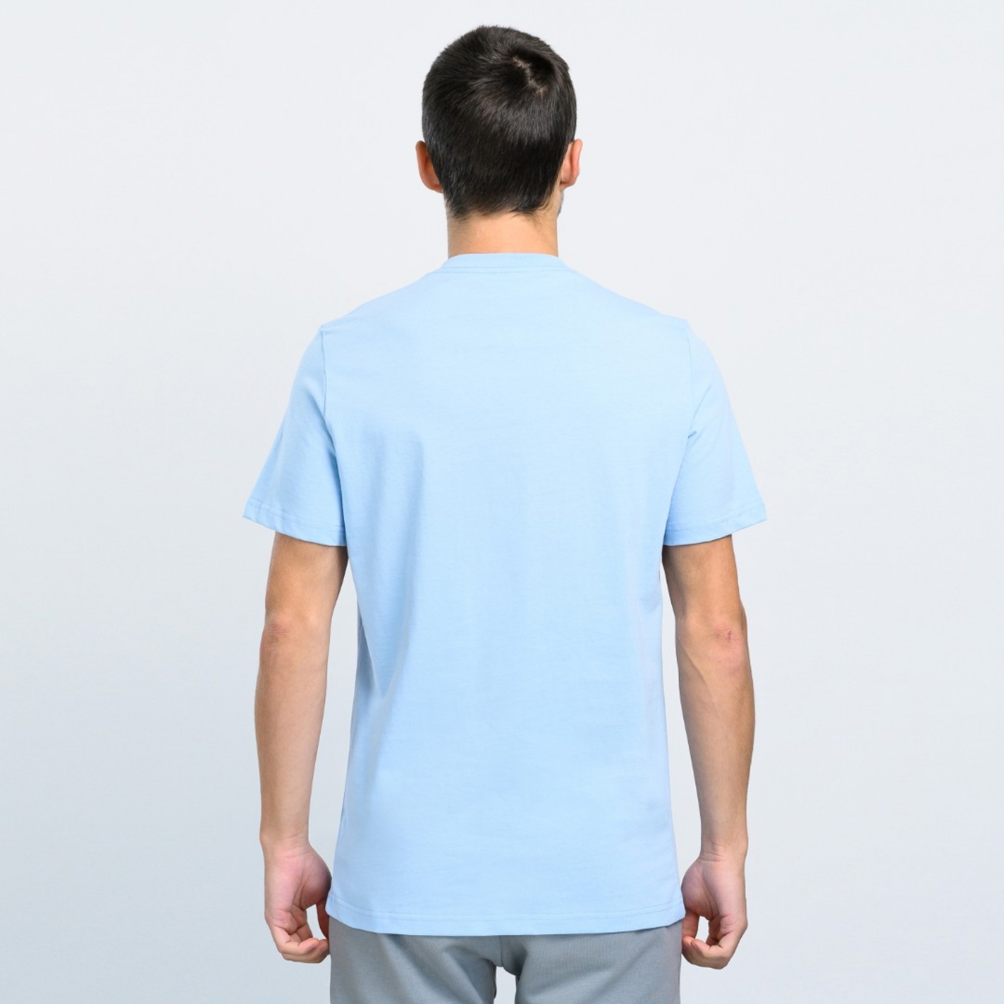 Футбока Basic