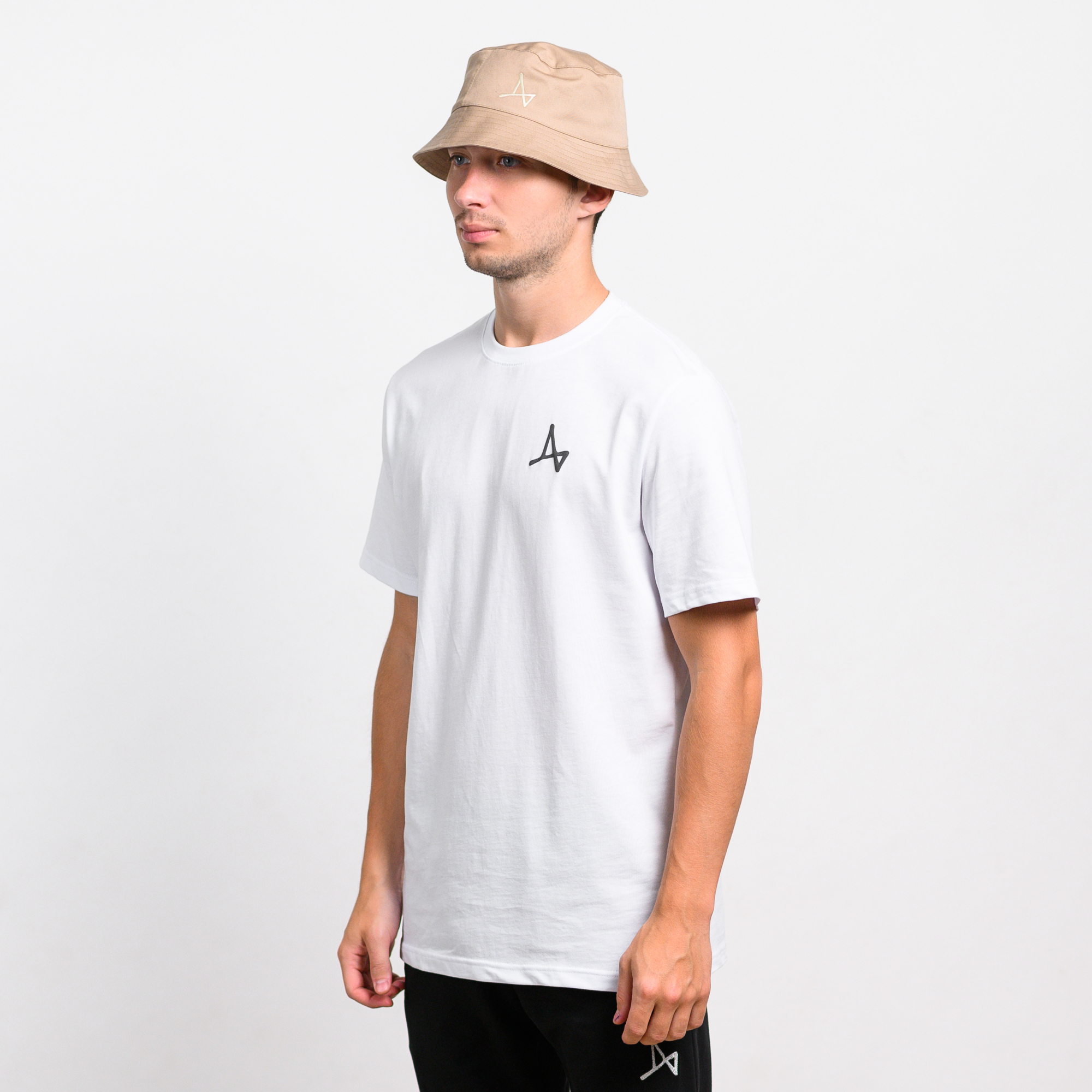 Футболка Basic