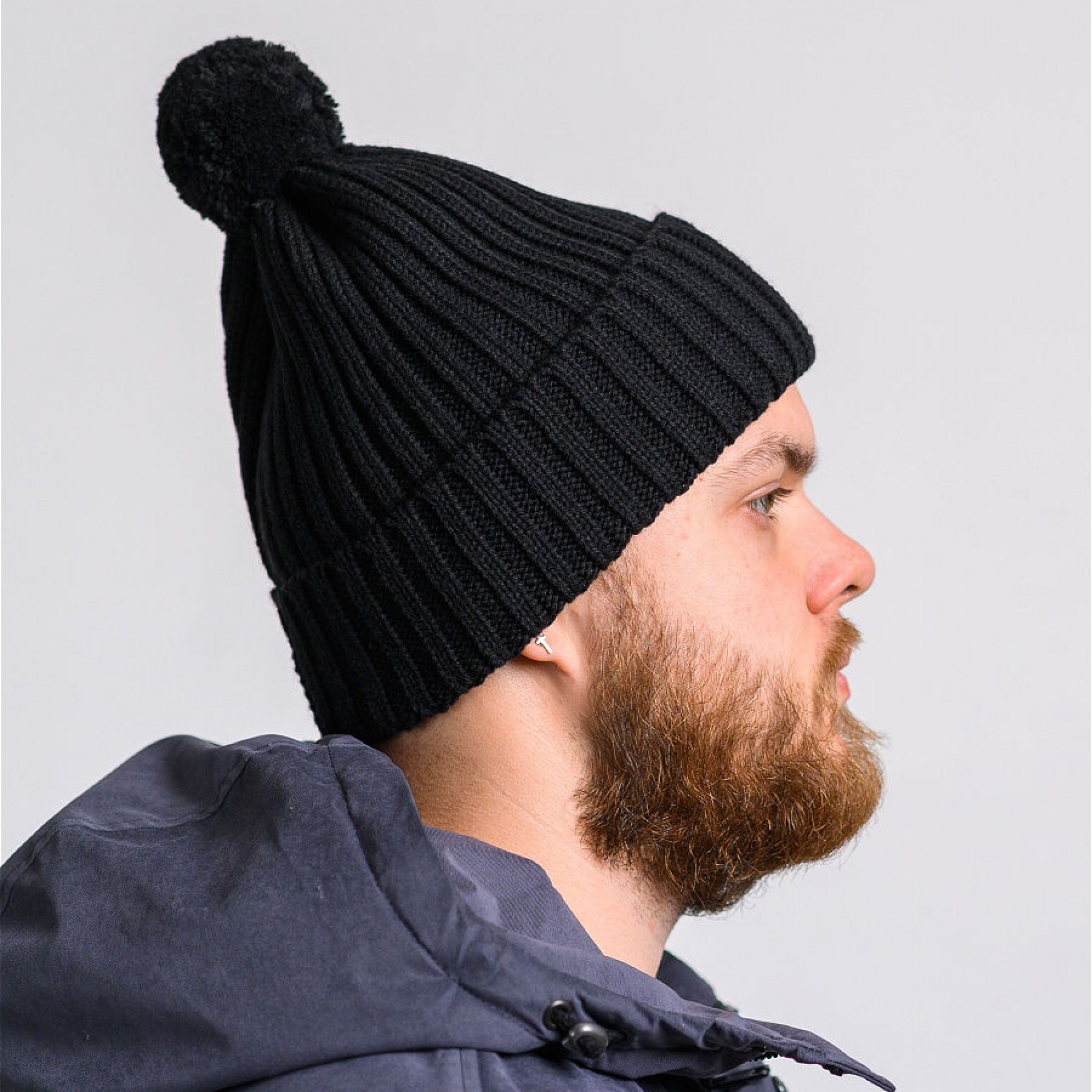 Шапка c помпоном