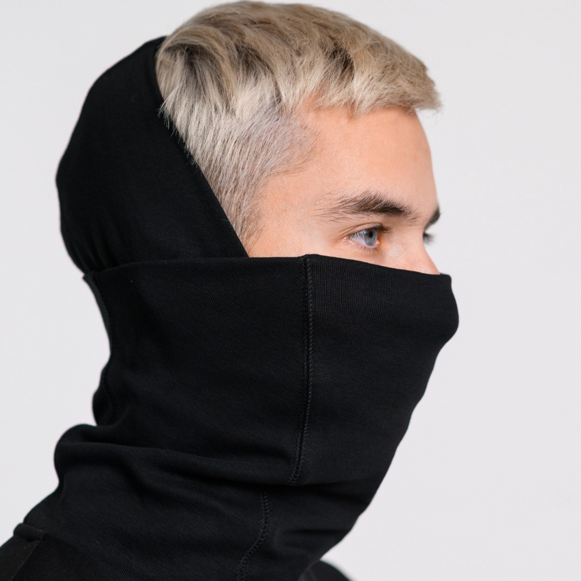 Свитшот с балаклавой