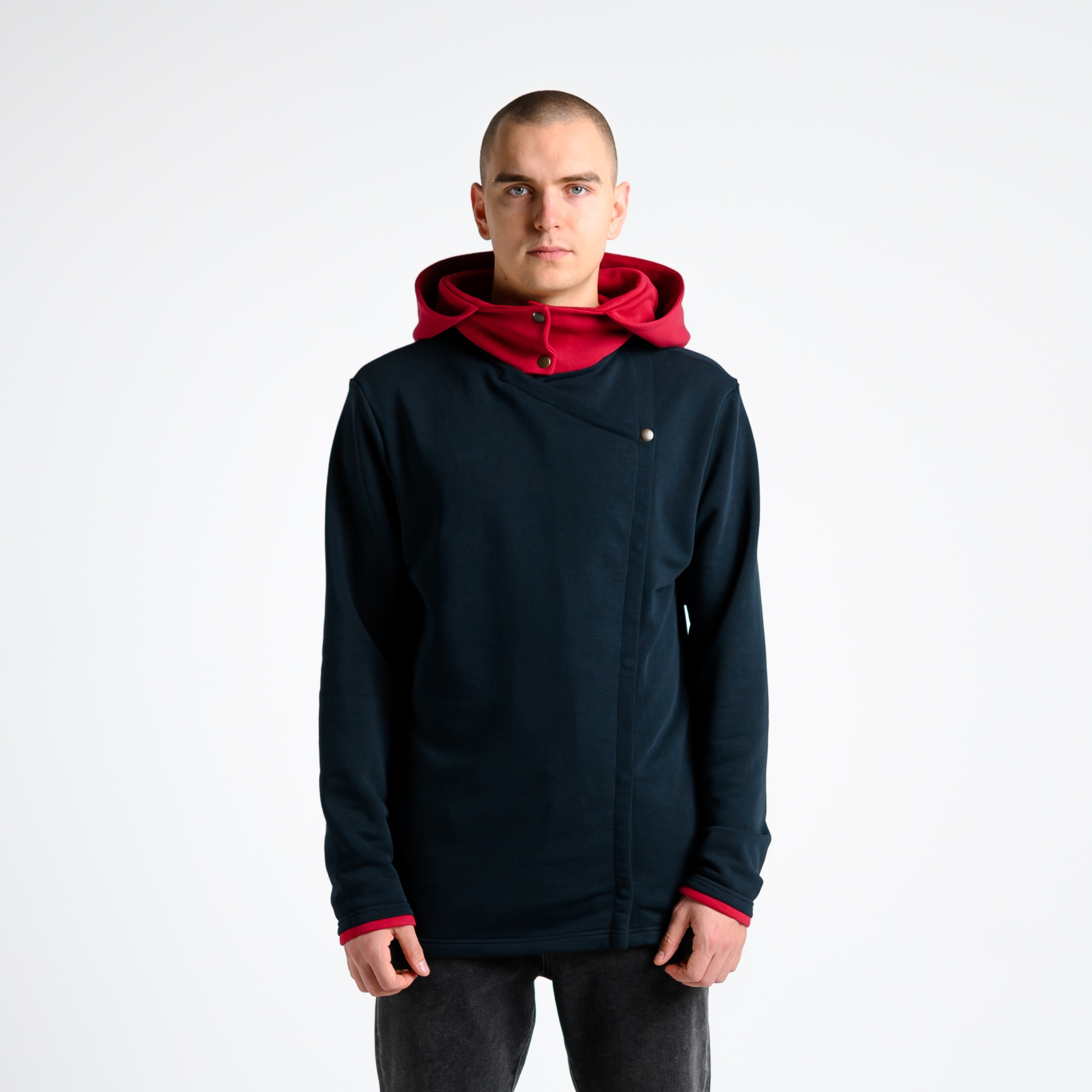 Худи на кнопках