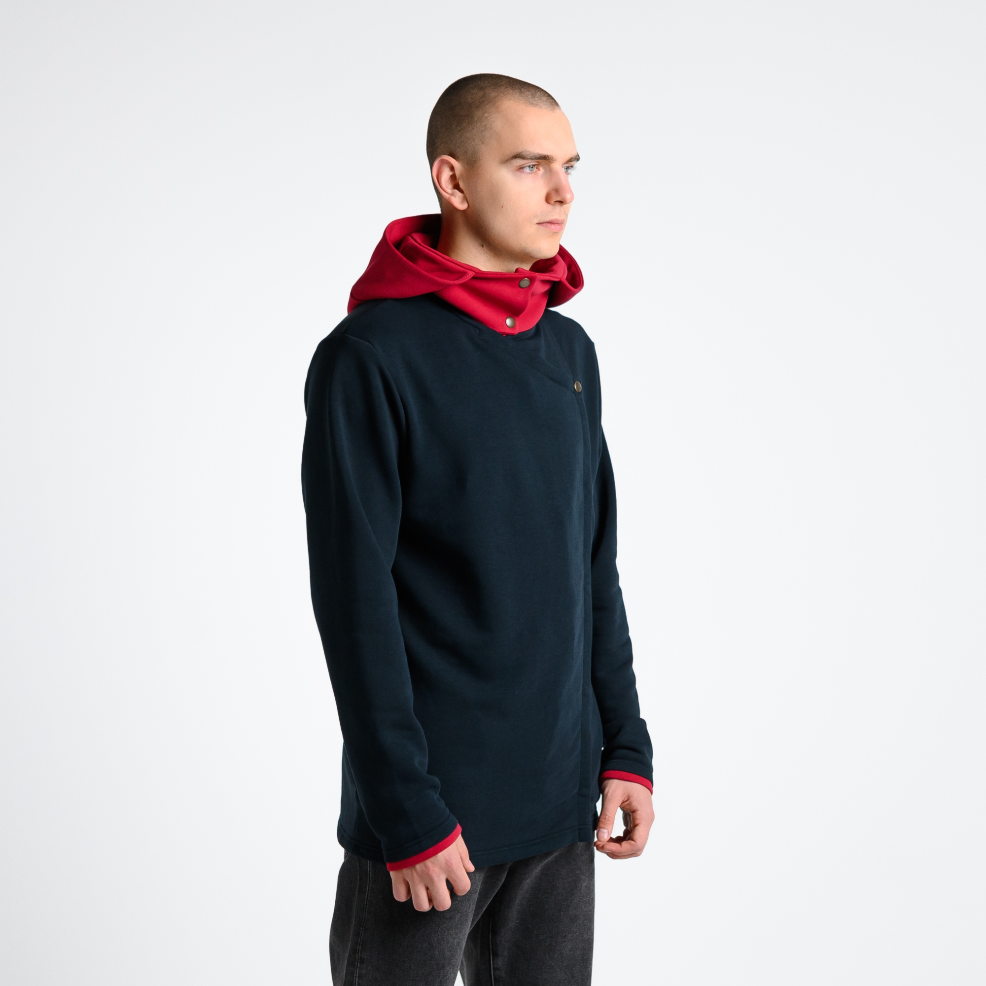 Худи на кнопках