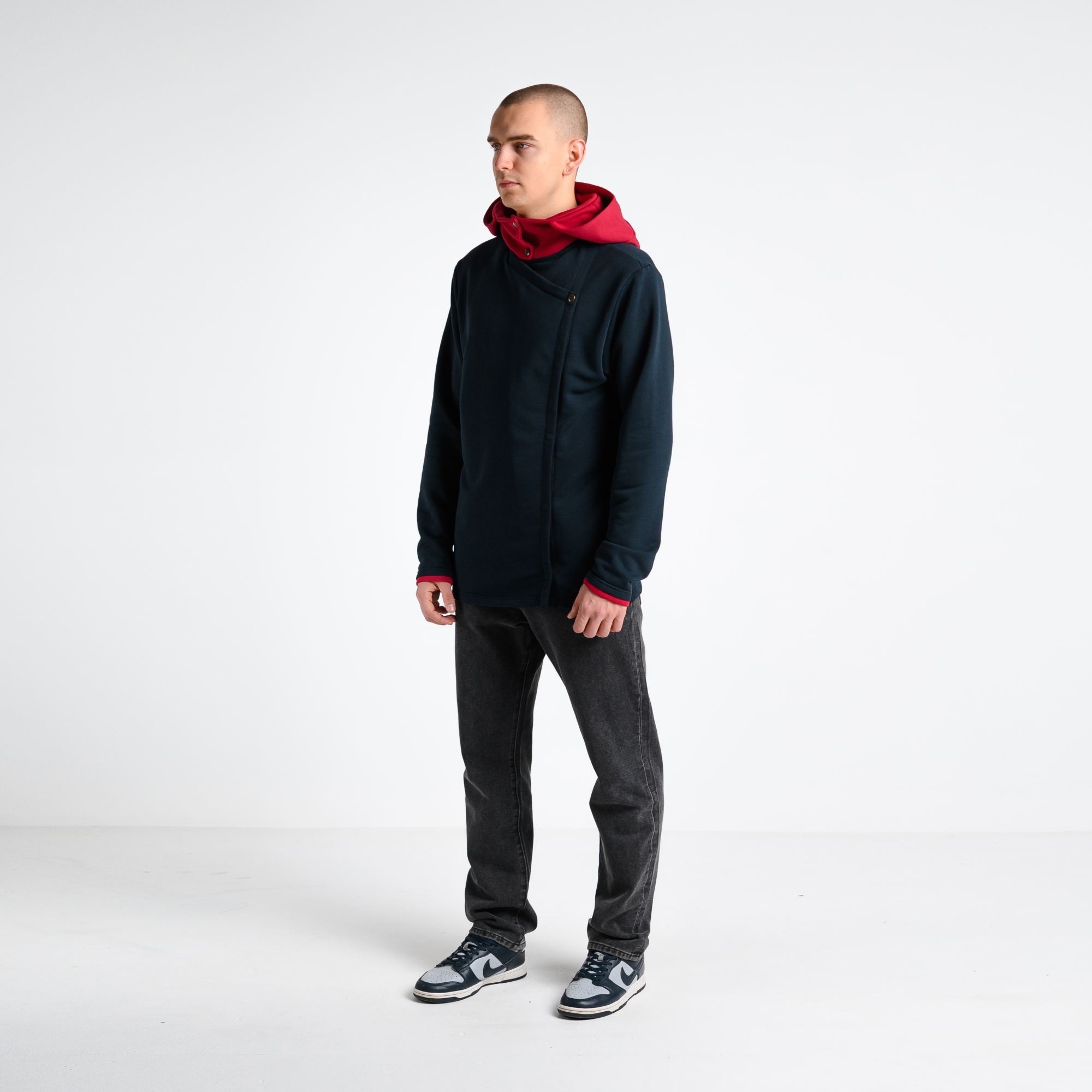 Худи на кнопках