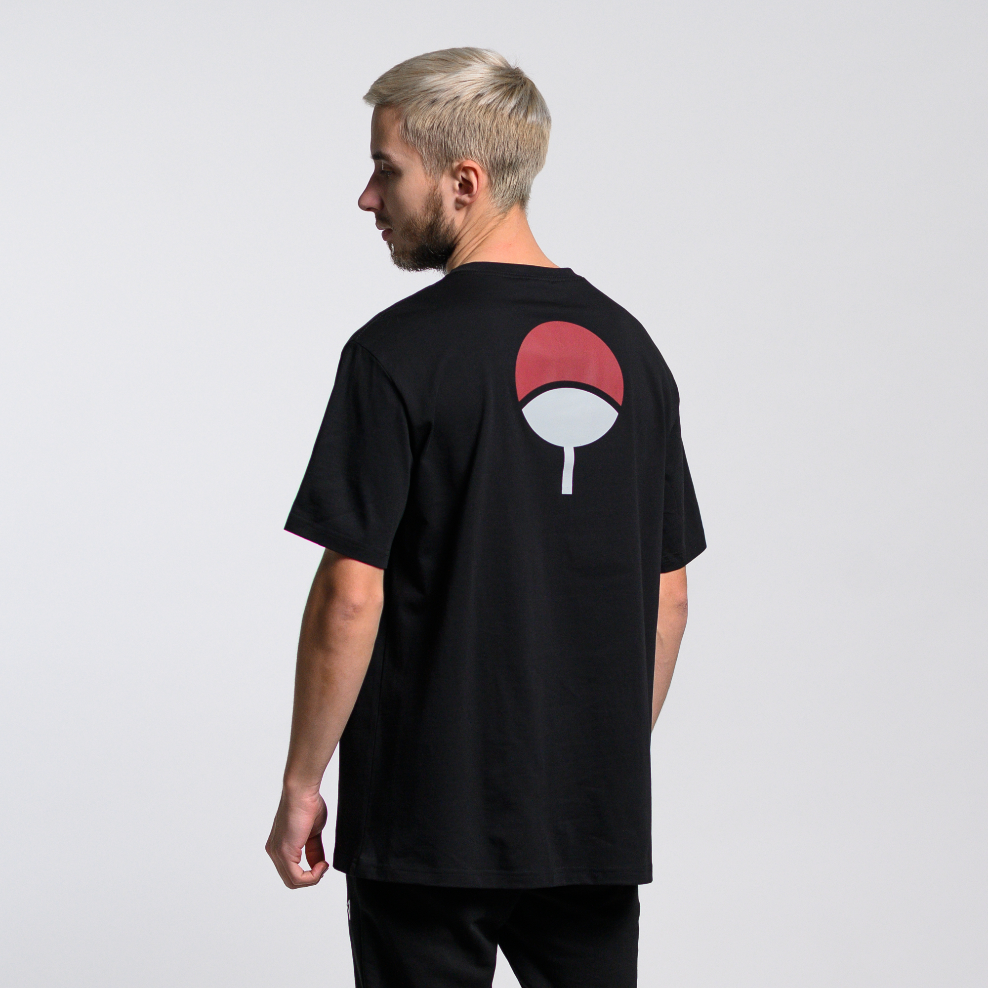 Футболка Uchiha Clan