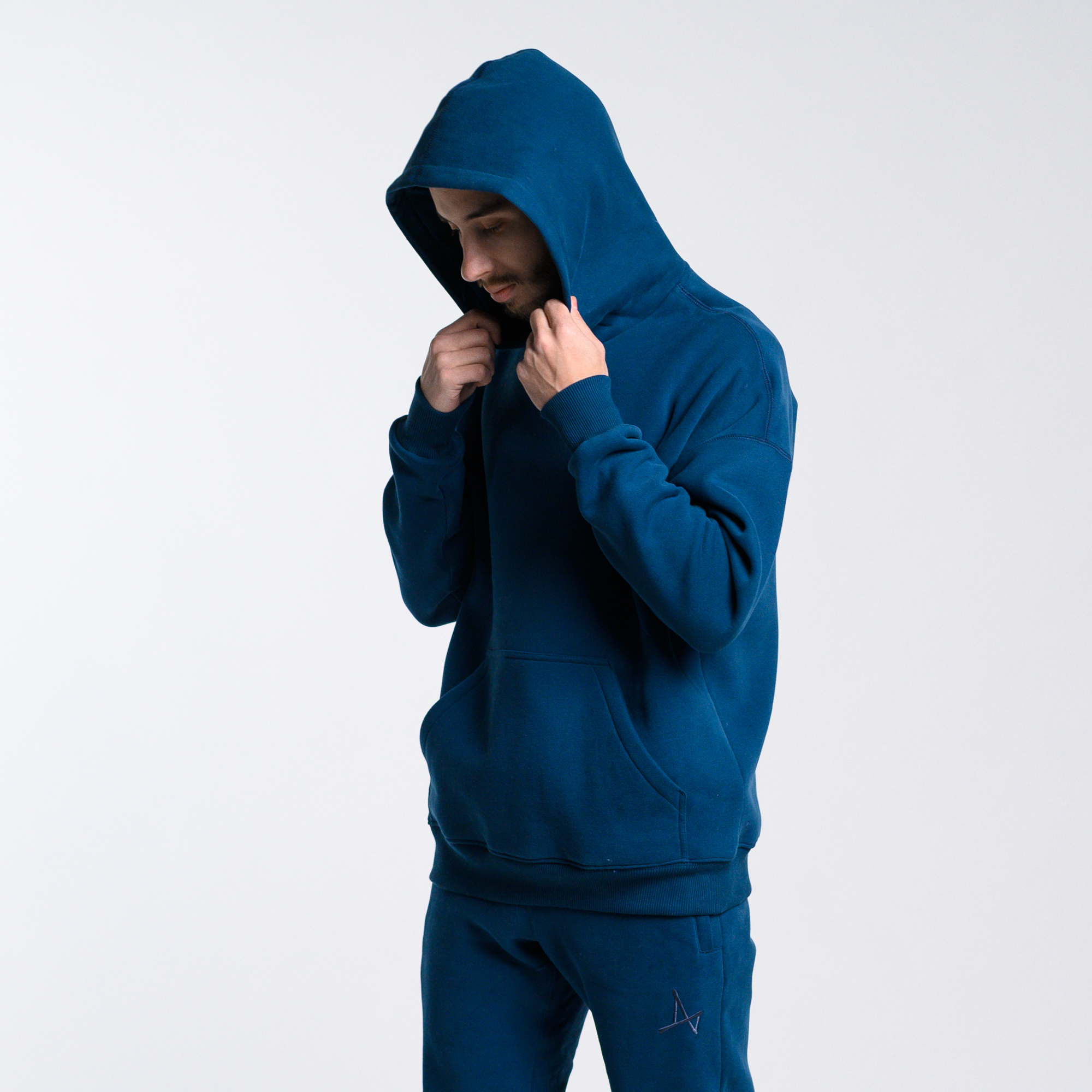 Утепленное худи Simple Velur