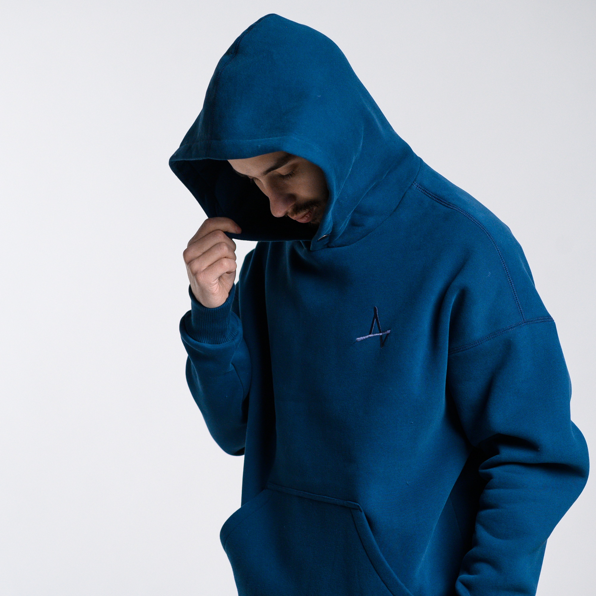 Утепленное худи Simple Velur