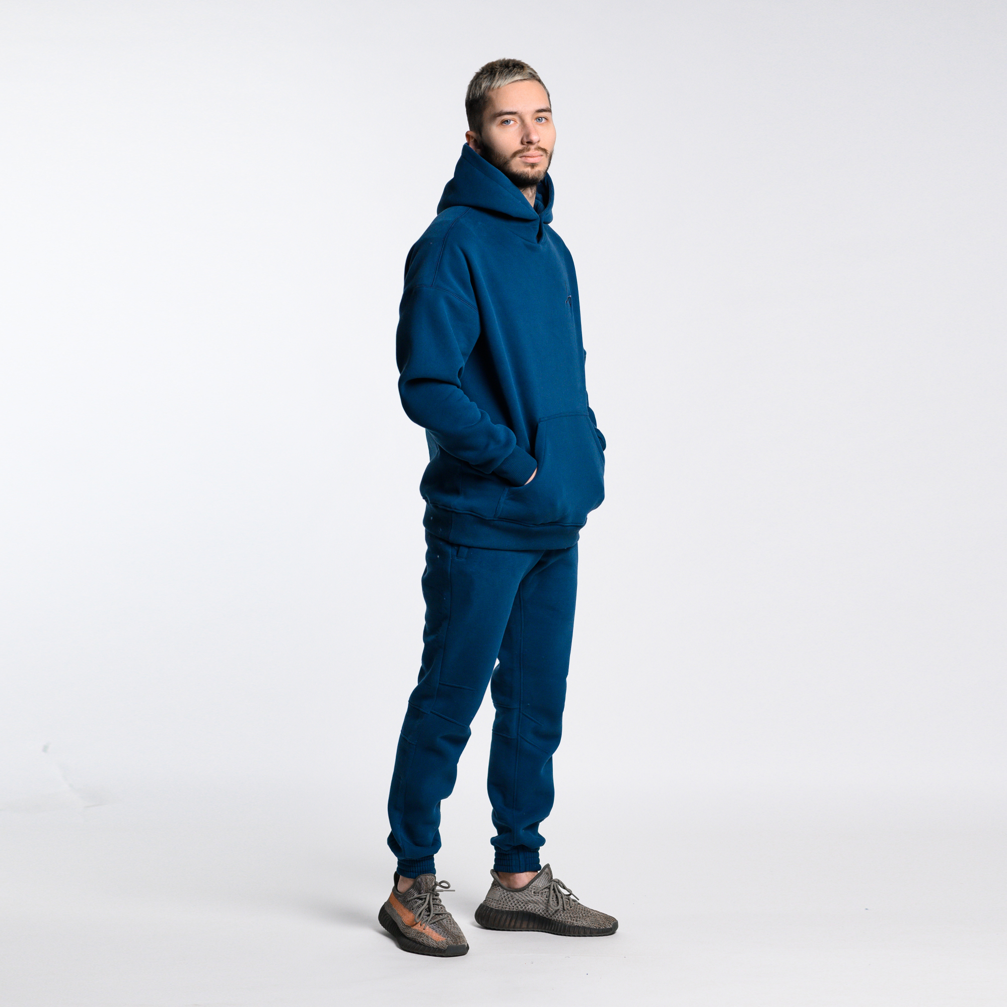 Утепленное худи Simple Velur