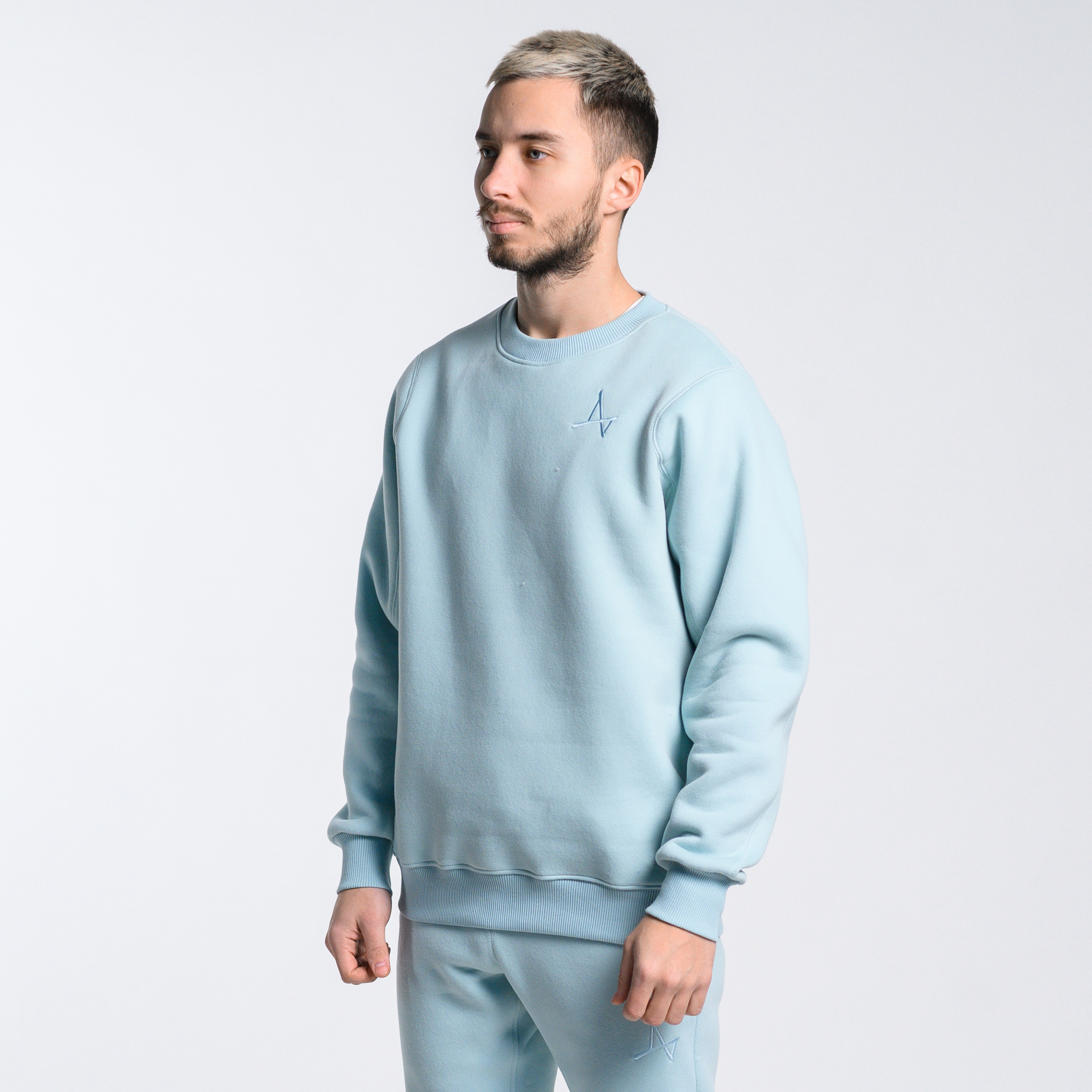 Утепленный свитшот Simple Velur