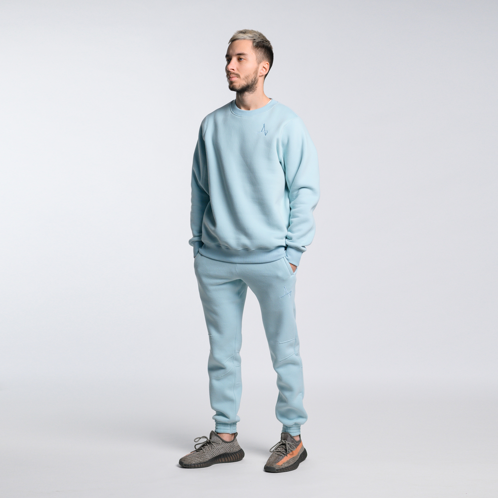 Утепленный свитшот Simple Velur