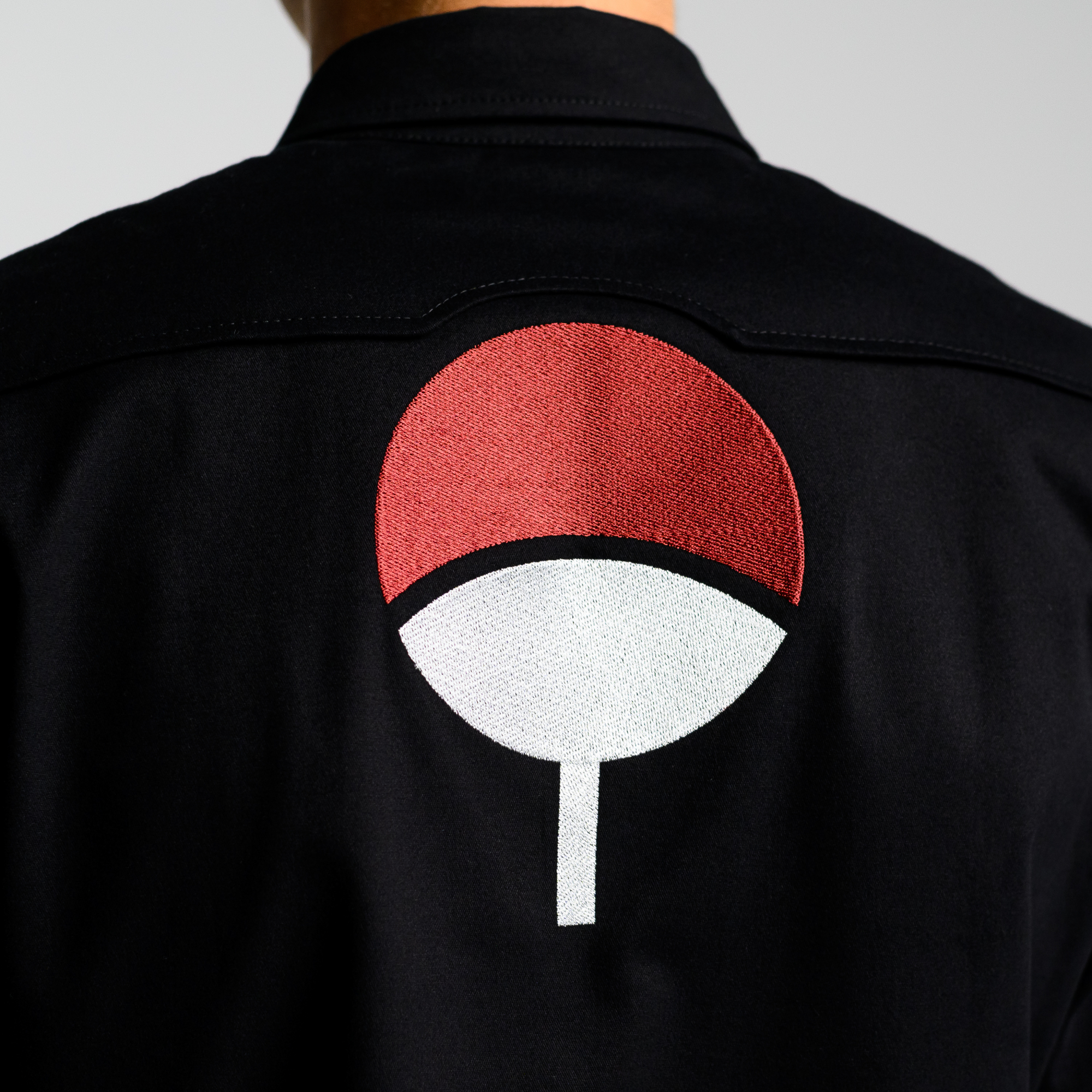 Рубашка Uchiha Clan