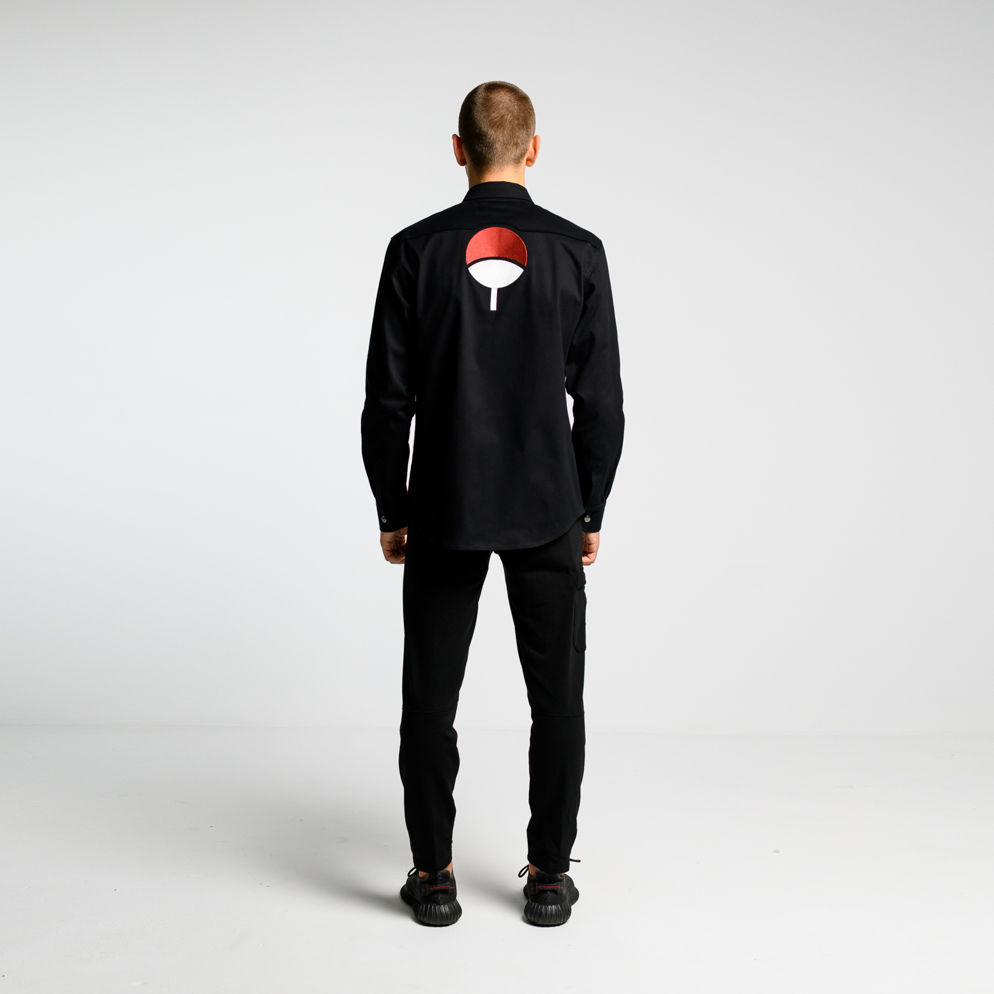 Рубашка Uchiha Clan