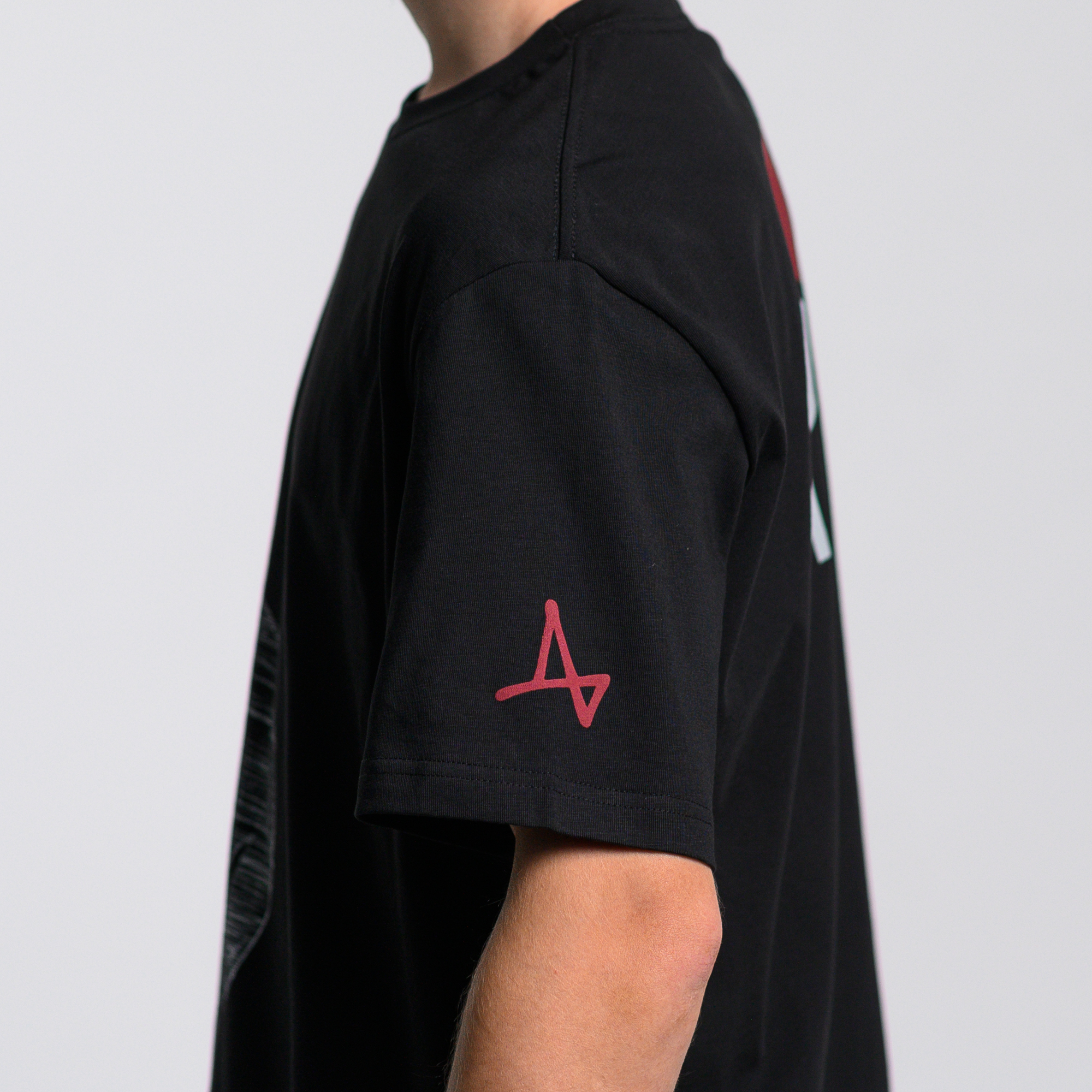 Футболка Uchiha