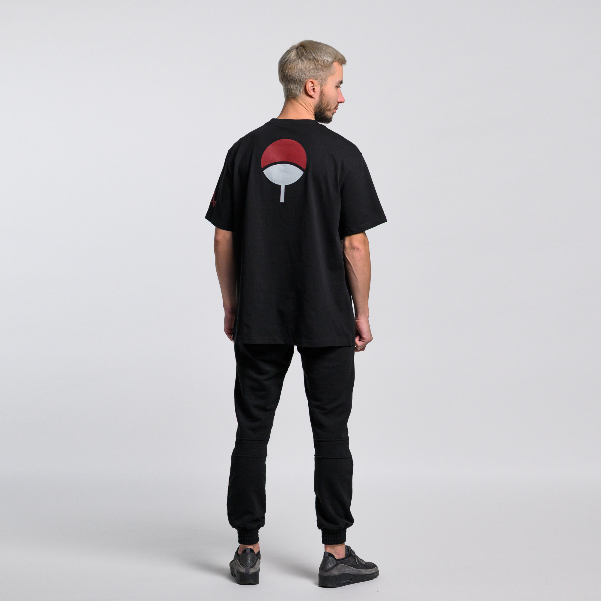 Футболка Uchiha