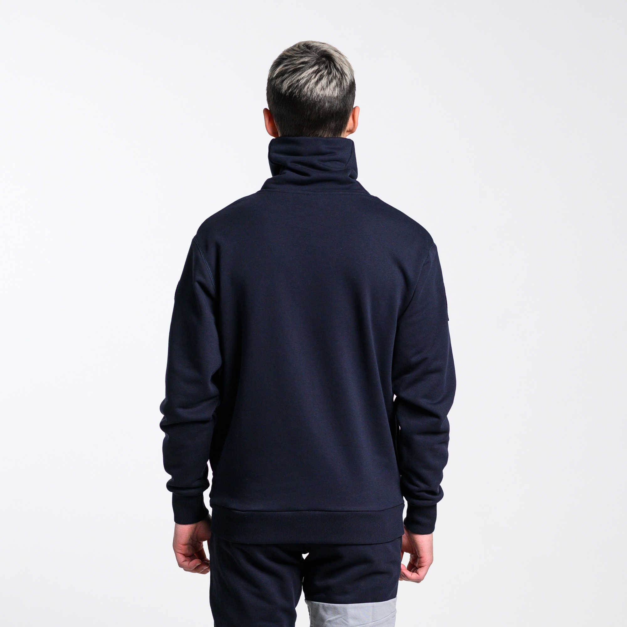 Свитшот горло-труба Konoha