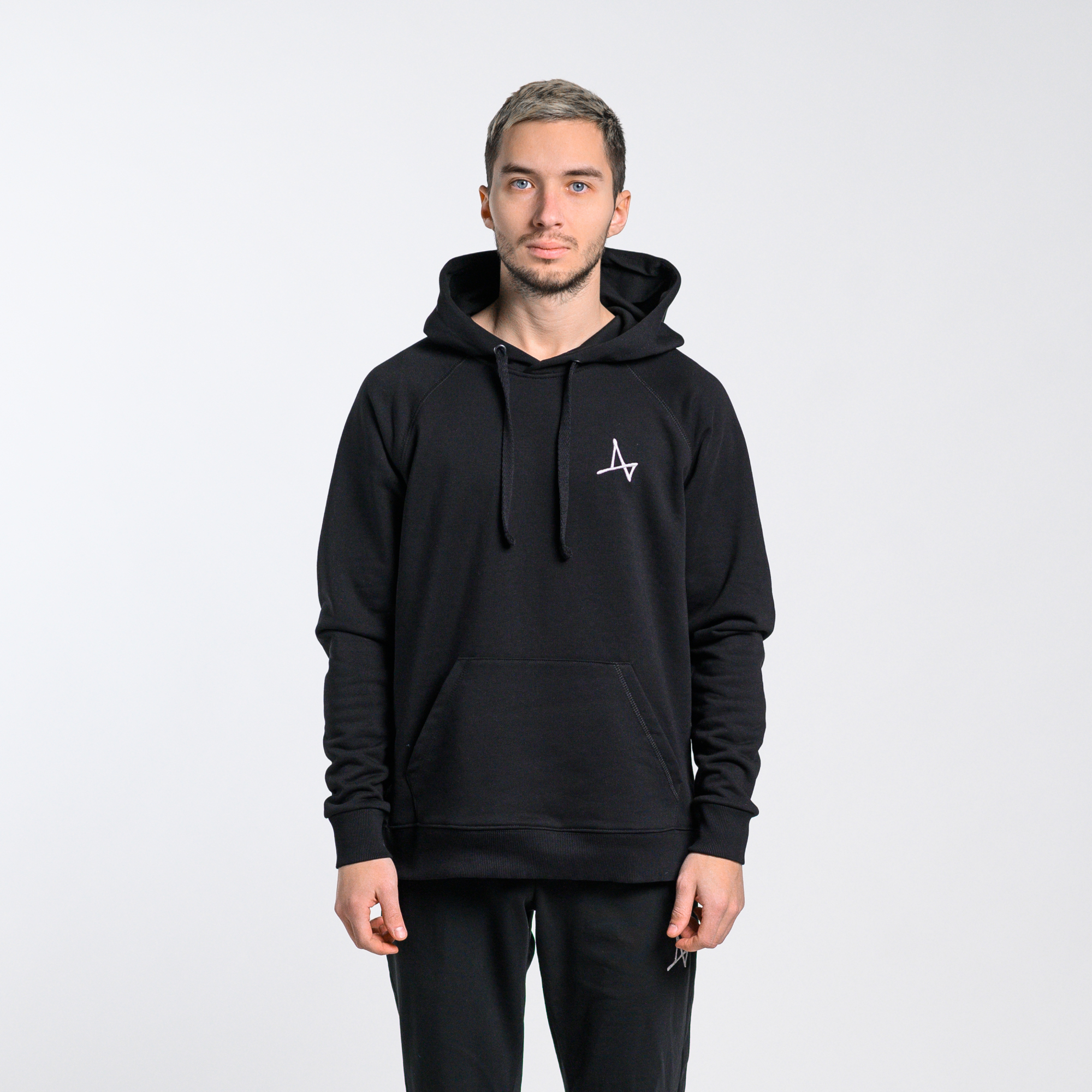 Худи Basic Uchiha Clan