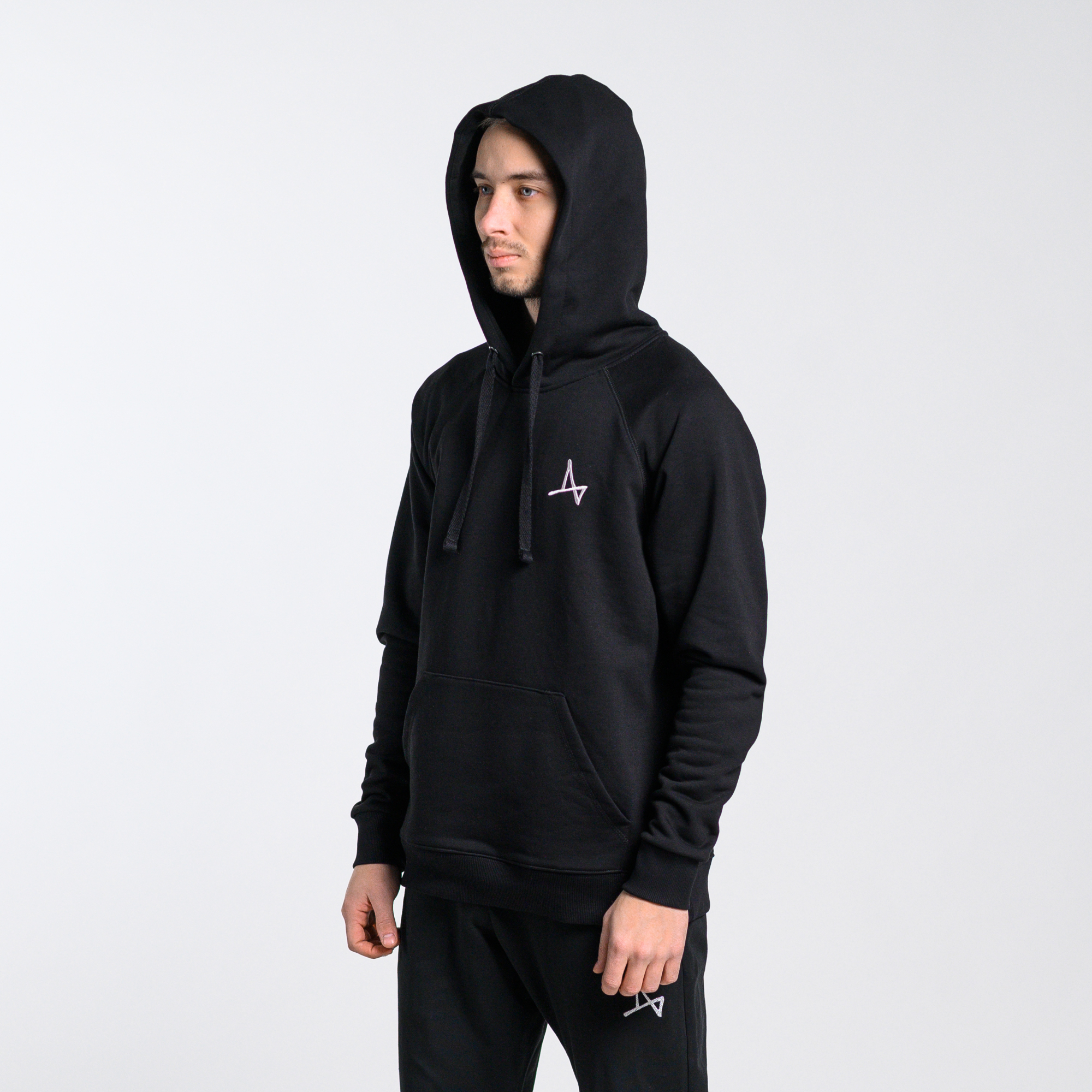 Худи Basic Uchiha Clan