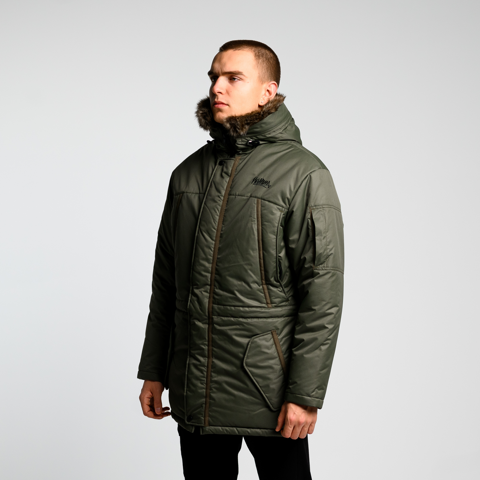 Аляска Индивид Хаки