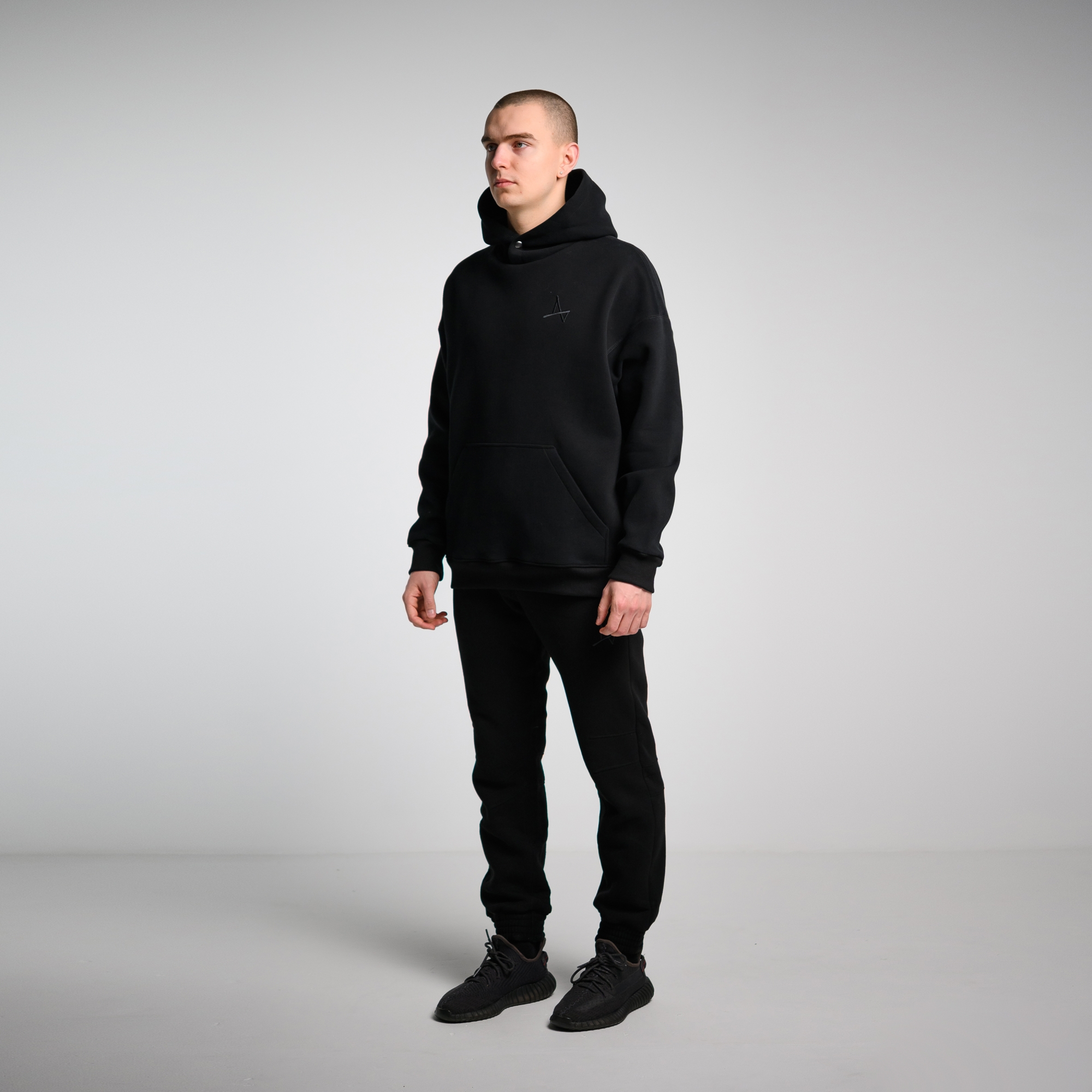 Утеплённое худи Simple Velur